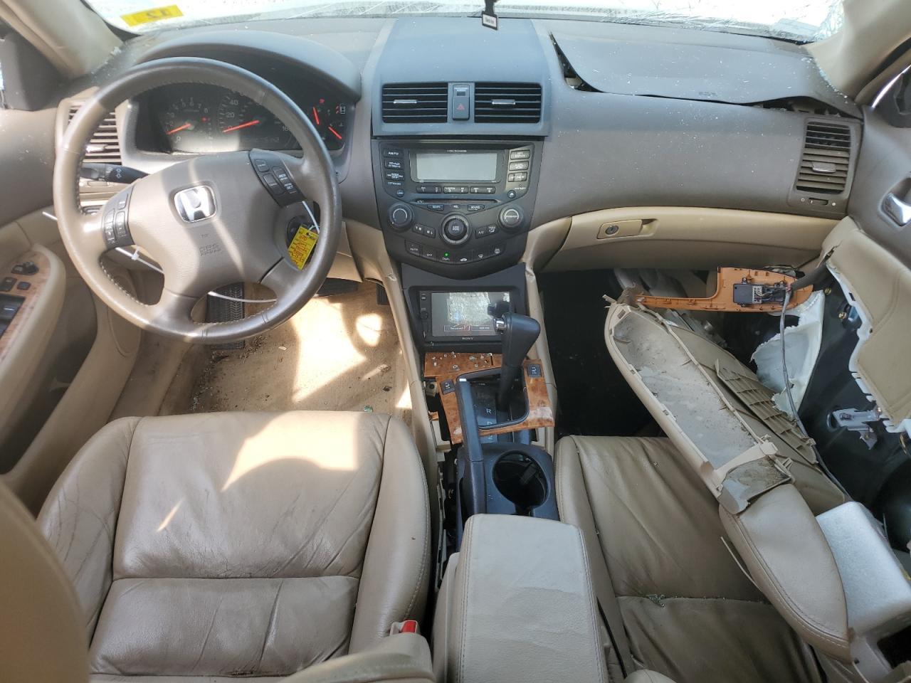 2005 Honda Accord VIN 1HGCM56825A049618 Copart auction photo, all over / side damage thumbnail 8