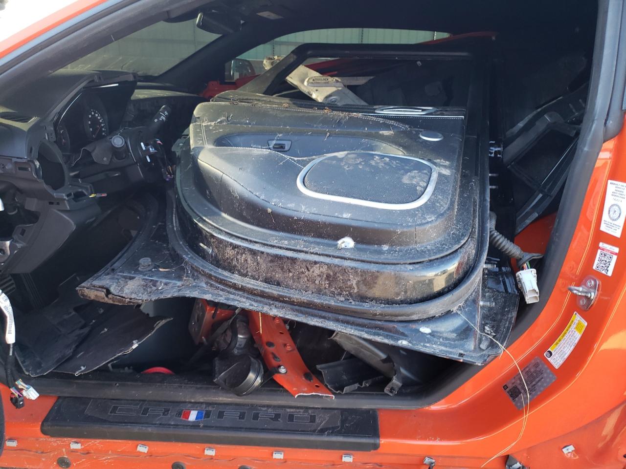 2020 Chevrolet Camaro VIN 1G1FK1R68L0106162 Copart auction photo, vandalism / stripped damage thumbnail 7