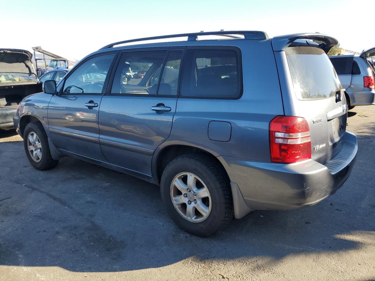 2003 Toyota Highlander VIN JTEHF21A230150311 Copart auction photo, minor dent/scratches damage thumbnail 2