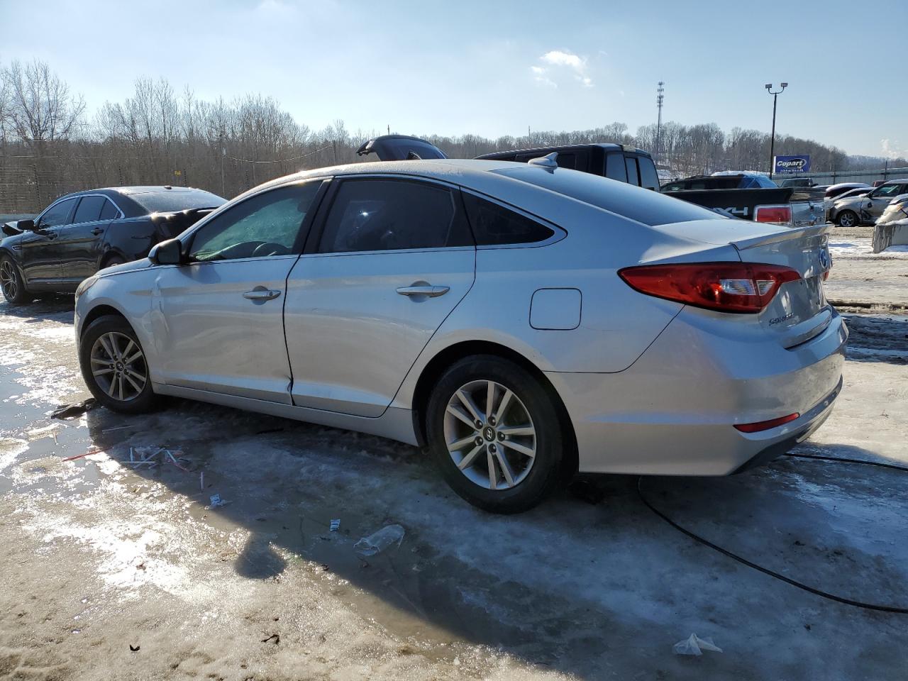2016 Hyundai Sonata VIN 5NPE24AF0GH323844 Copart auction photo, vandalism / front end damage thumbnail 2