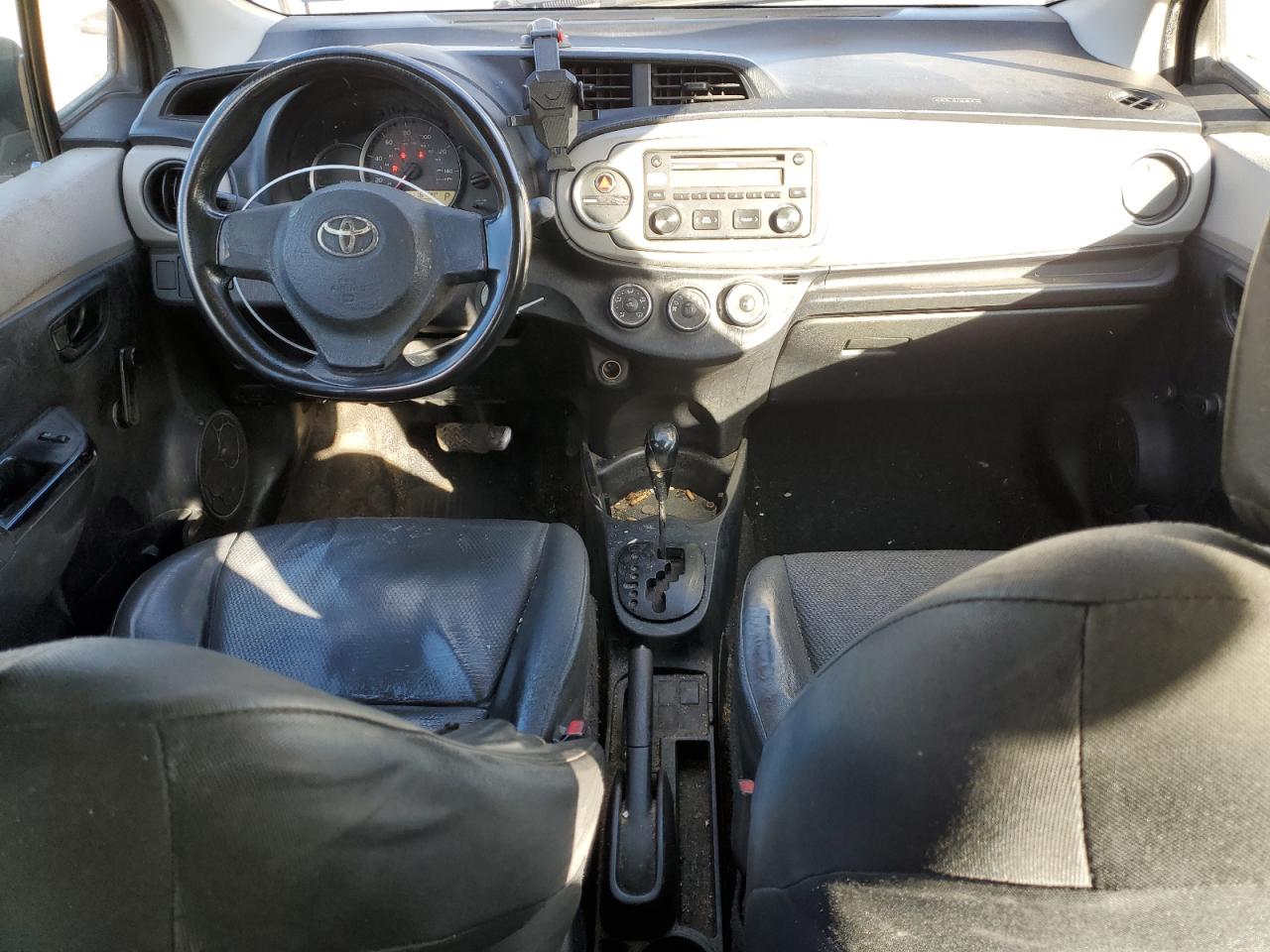 2012 Toyota Yaris VIN JTDKTUD38CD509391 Copart auction photo, side / front end damage thumbnail 8