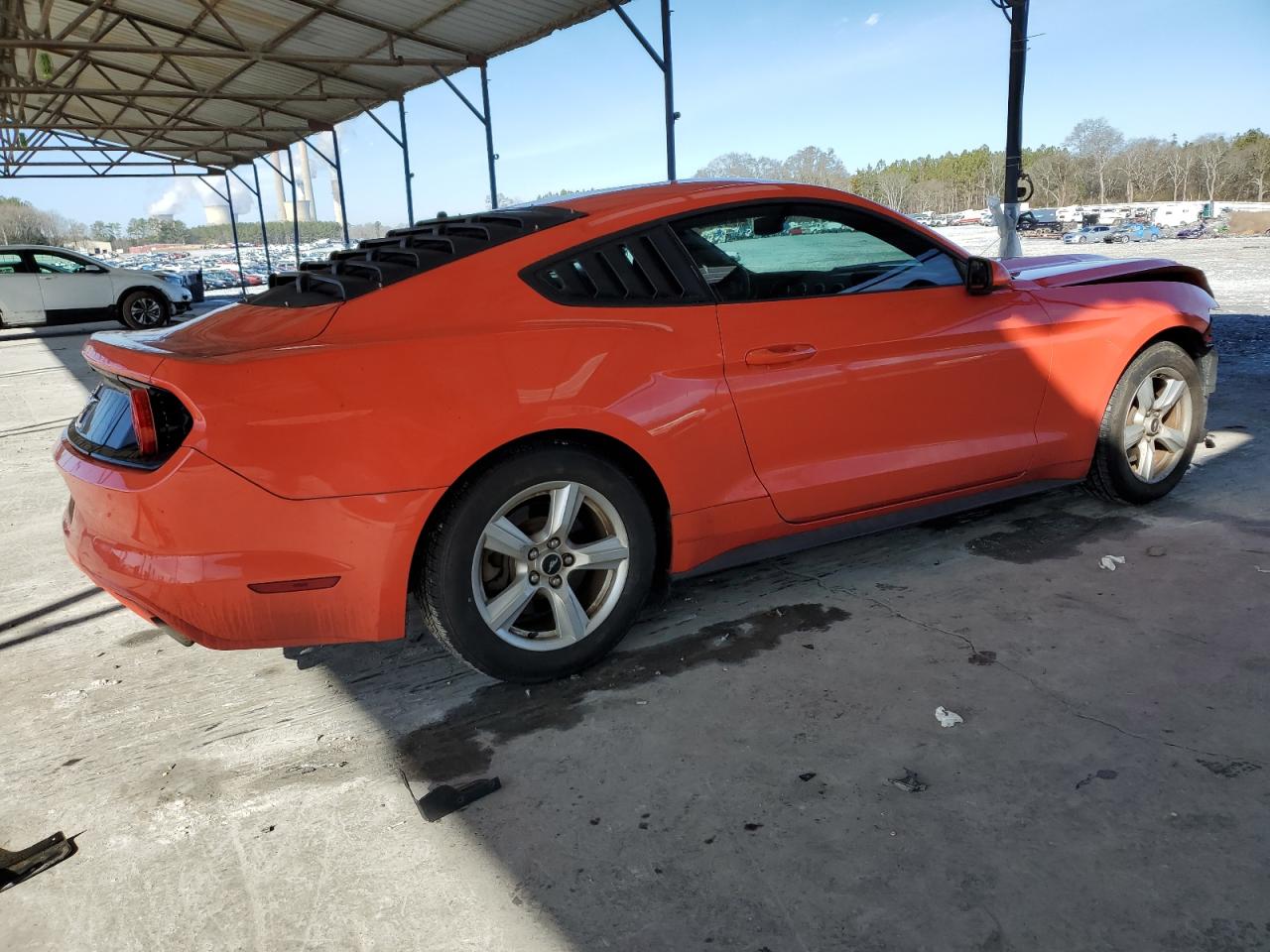 2015 Ford Mustang VIN 1FA6P8AM8F5385041 Copart auction photo, front end damage thumbnail 3