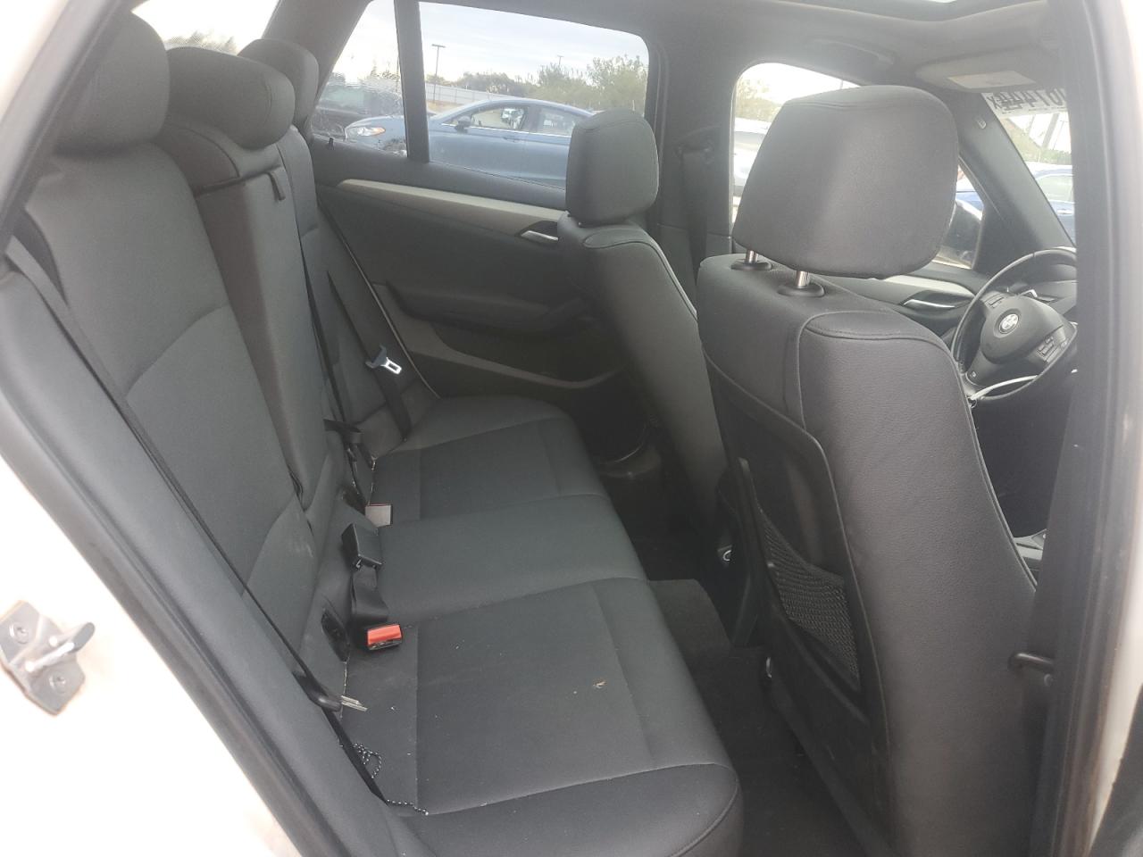 2015 BMW X1 VIN WBAVM1C58FV314995 Copart auction photo, front end / minor dent/scratches damage thumbnail 11