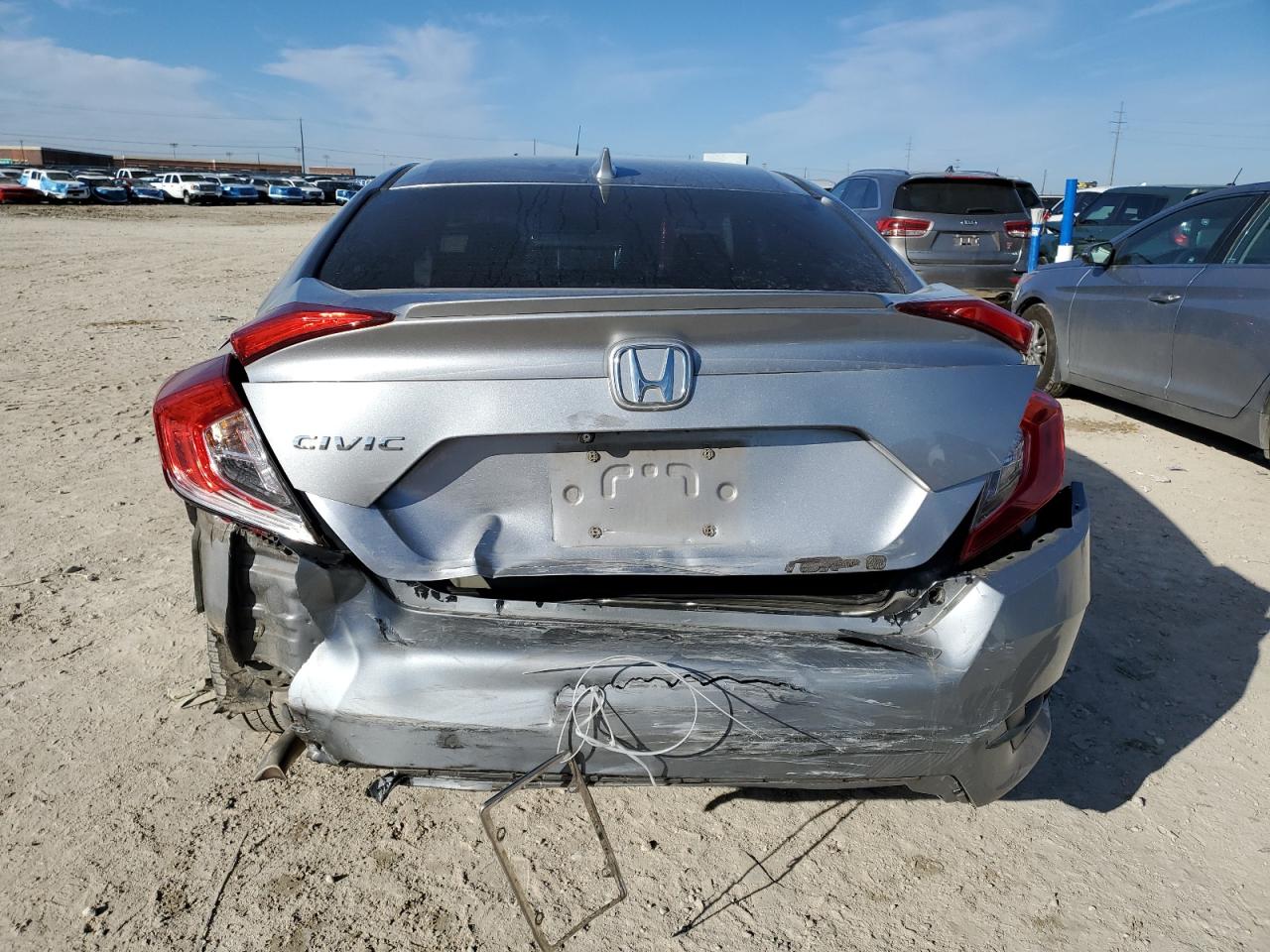 2016 Honda Civic VIN 19XFC1F75GE011122 Copart auction photo, rear end damage thumbnail 6