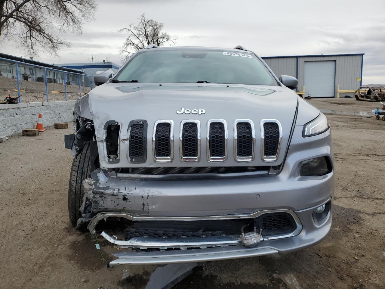 2017 Jeep Cherokee VIN 1C4PJMJS4HW609880 Copart auction photo, front end damage thumbnail 5