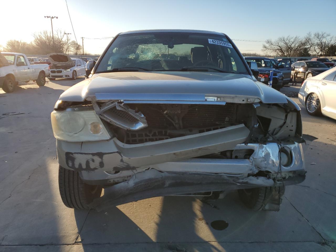 2008 Ford F-150 VIN 1FTRW12W58FB28711 Copart auction photo, front end damage thumbnail 5