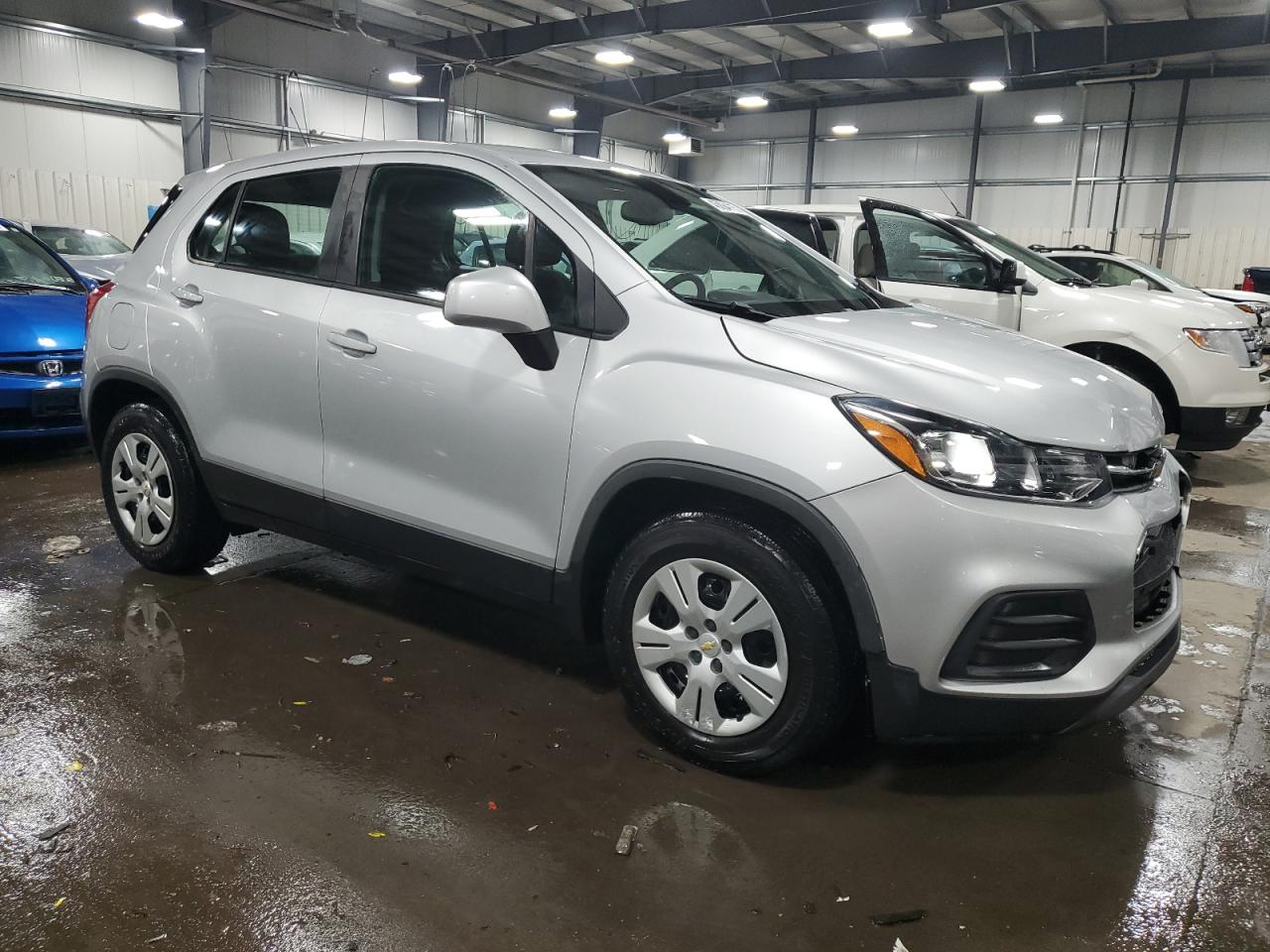 2017 Chevrolet Trax VIN 3GNCJKSB2HL212554 Copart auction photo, front end damage thumbnail 4