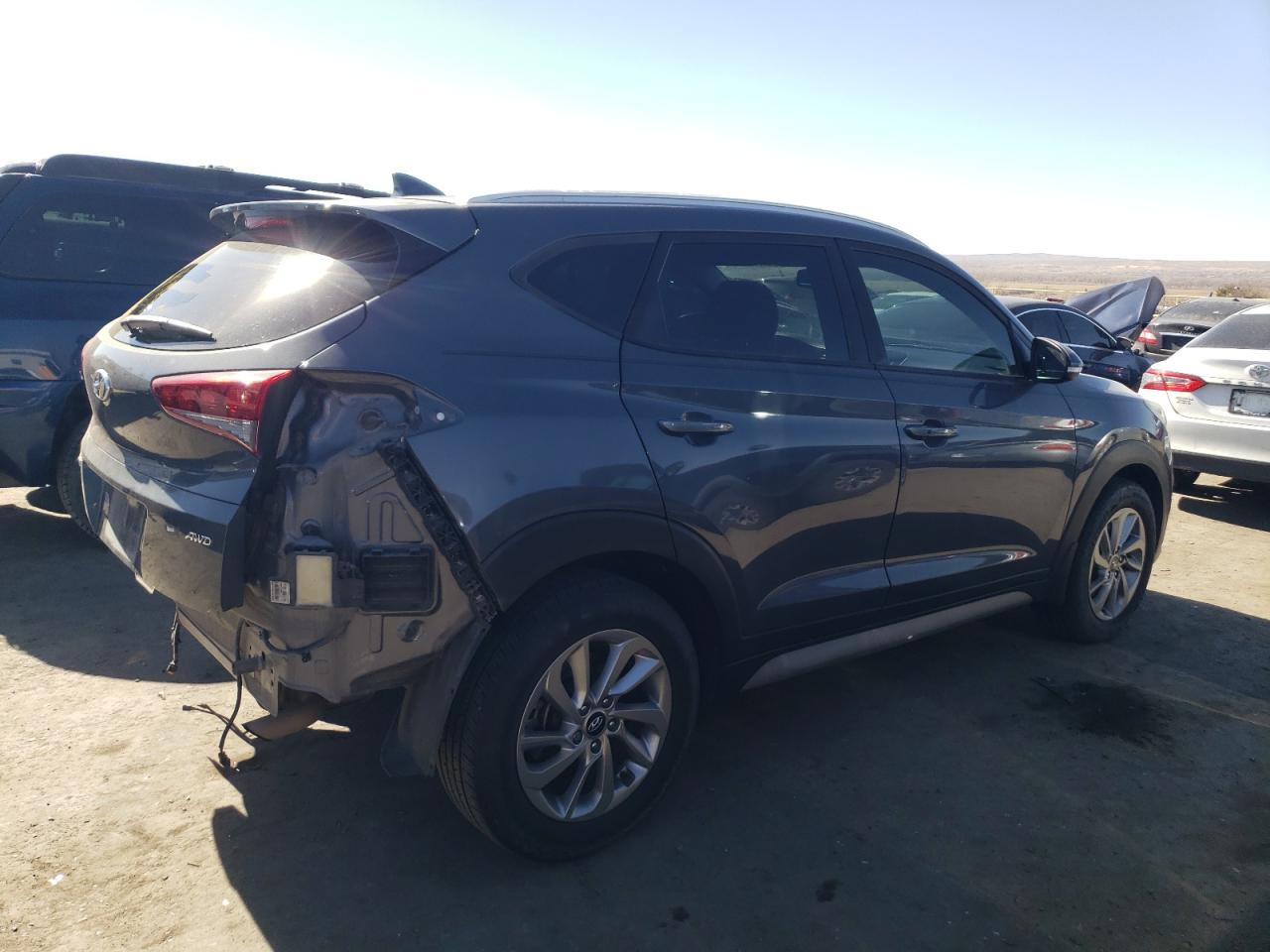 2017 Hyundai Tucson VIN KM8J3CA43HU511040 Copart auction photo, rear end damage thumbnail 3