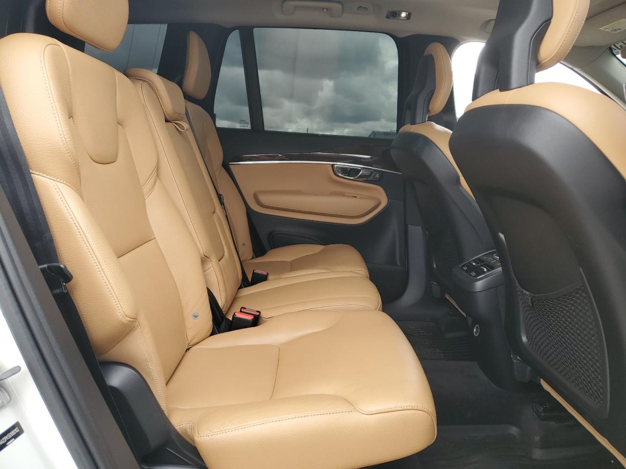 2016 Volvo XC90 VIN YV4A22PK5G1060102 Copart auction photo, front end / side damage thumbnail 10