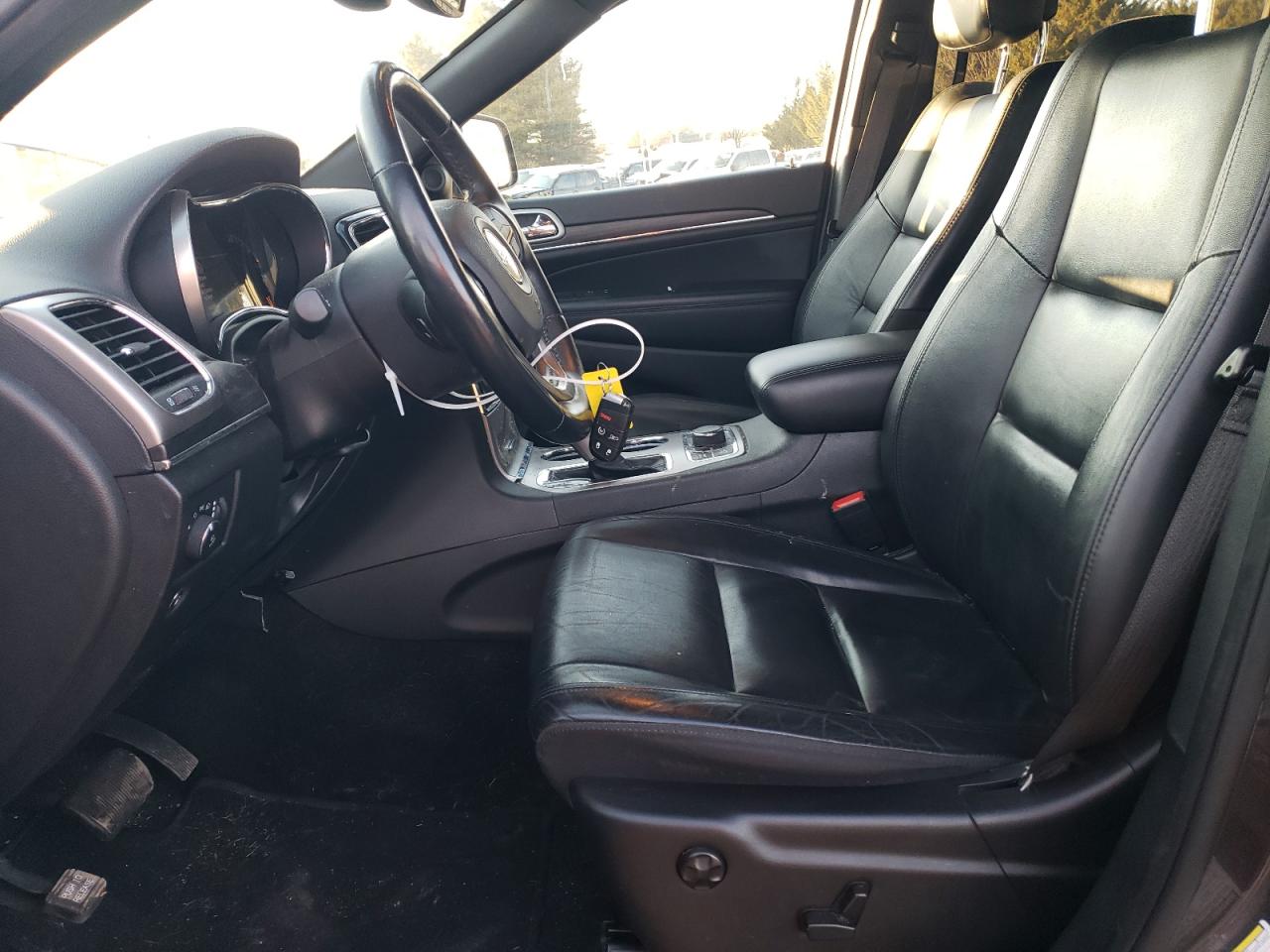 2021 Jeep Grand Cherokee VIN 1C4RJFBG4MC817381 Copart auction photo, front end / minor dent/scratches damage thumbnail 7