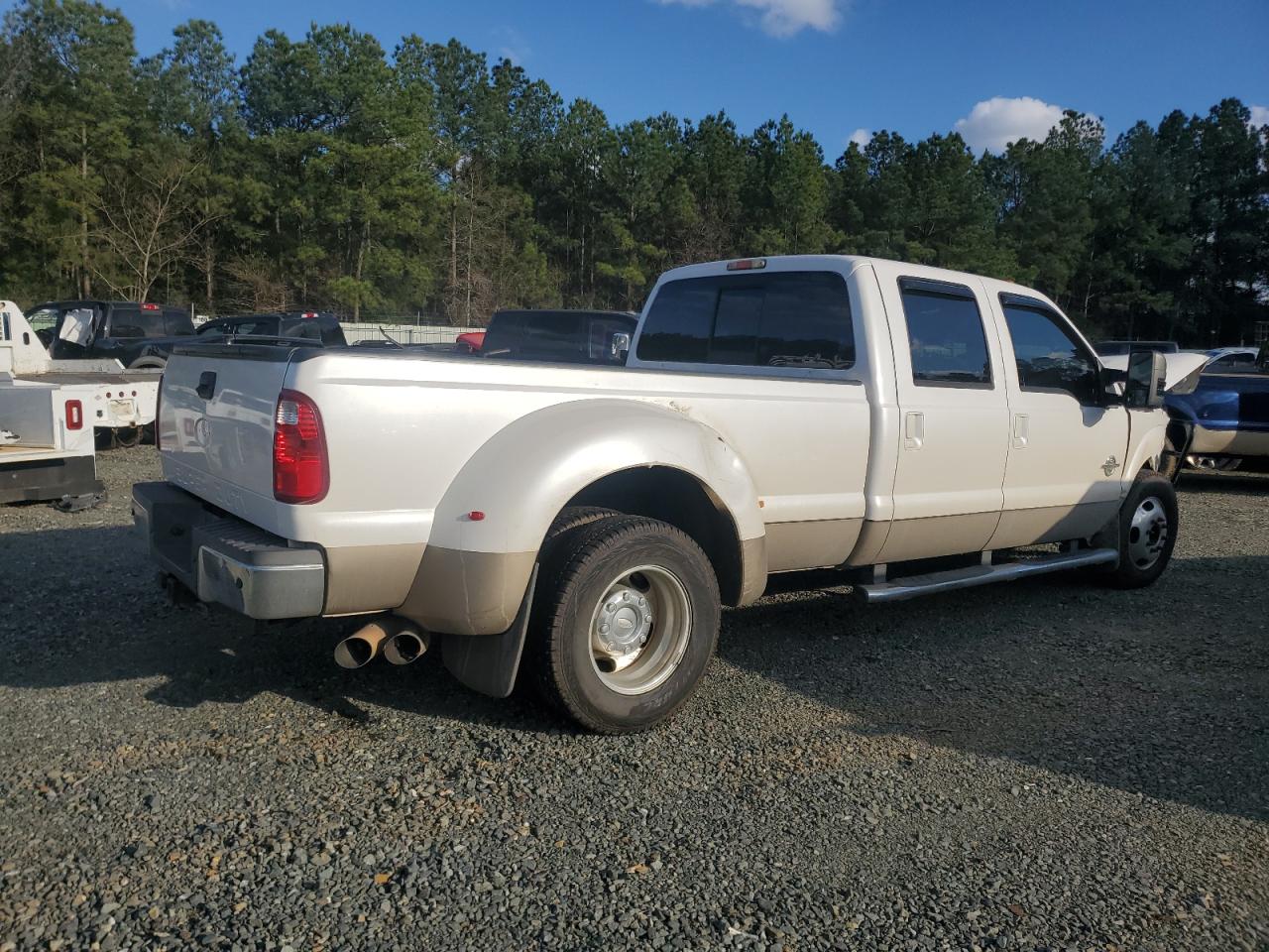 2011 Ford F350 VIN 1FT8W3CT3BEA78058 Copart auction photo, front end damage thumbnail 3