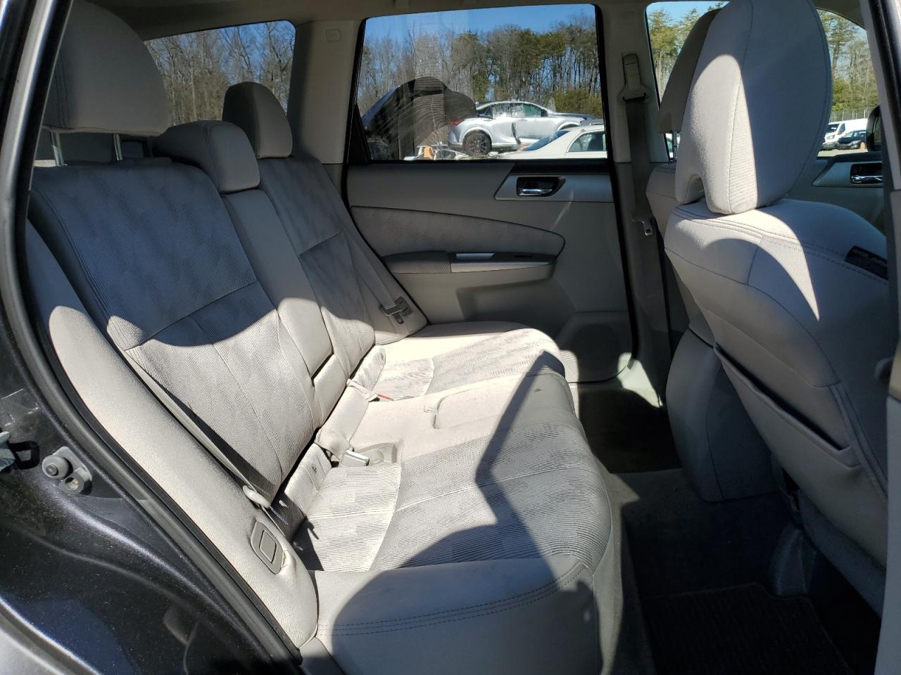 2010 Subaru Forester VIN JF2SH6CC4AH744697 Copart auction photo, minor dent/scratches damage thumbnail 11