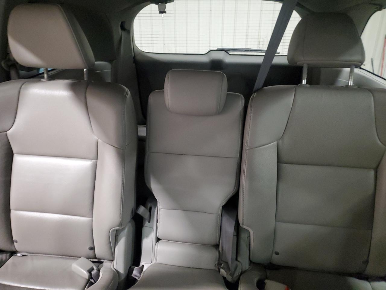 2016 Honda Odyssey VIN 5FNRL5H67GB113704 Copart auction photo, front end / side damage thumbnail 10