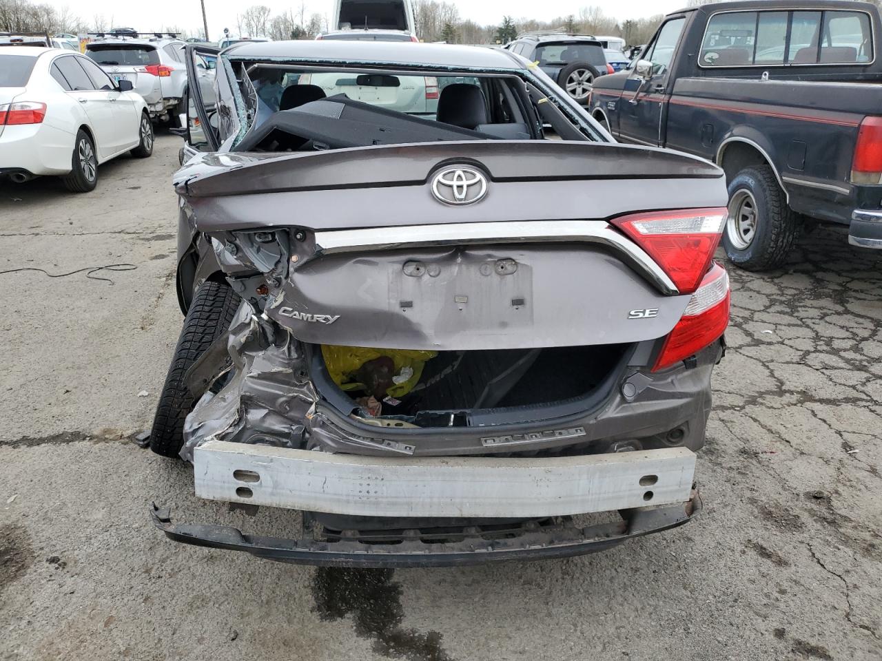 2015 Toyota Camry VIN 4T1BF1FK7FU876244 Copart auction photo, rear end / all over damage thumbnail 6