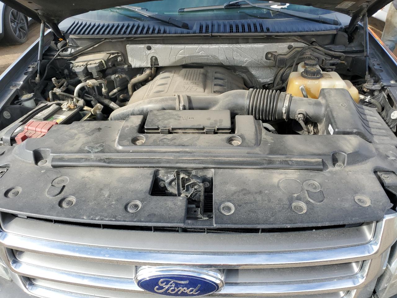 2015 Ford Expedition VIN 1FMJU2AT6FEF32762 Copart auction photo, front end damage thumbnail 13