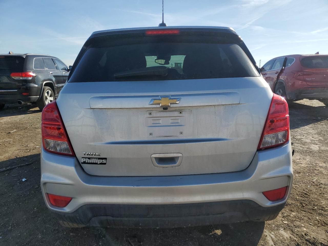 2019 Chevrolet Trax VIN 3GNCJKSB6KL224908 Copart auction photo, front end / rear end damage thumbnail 6