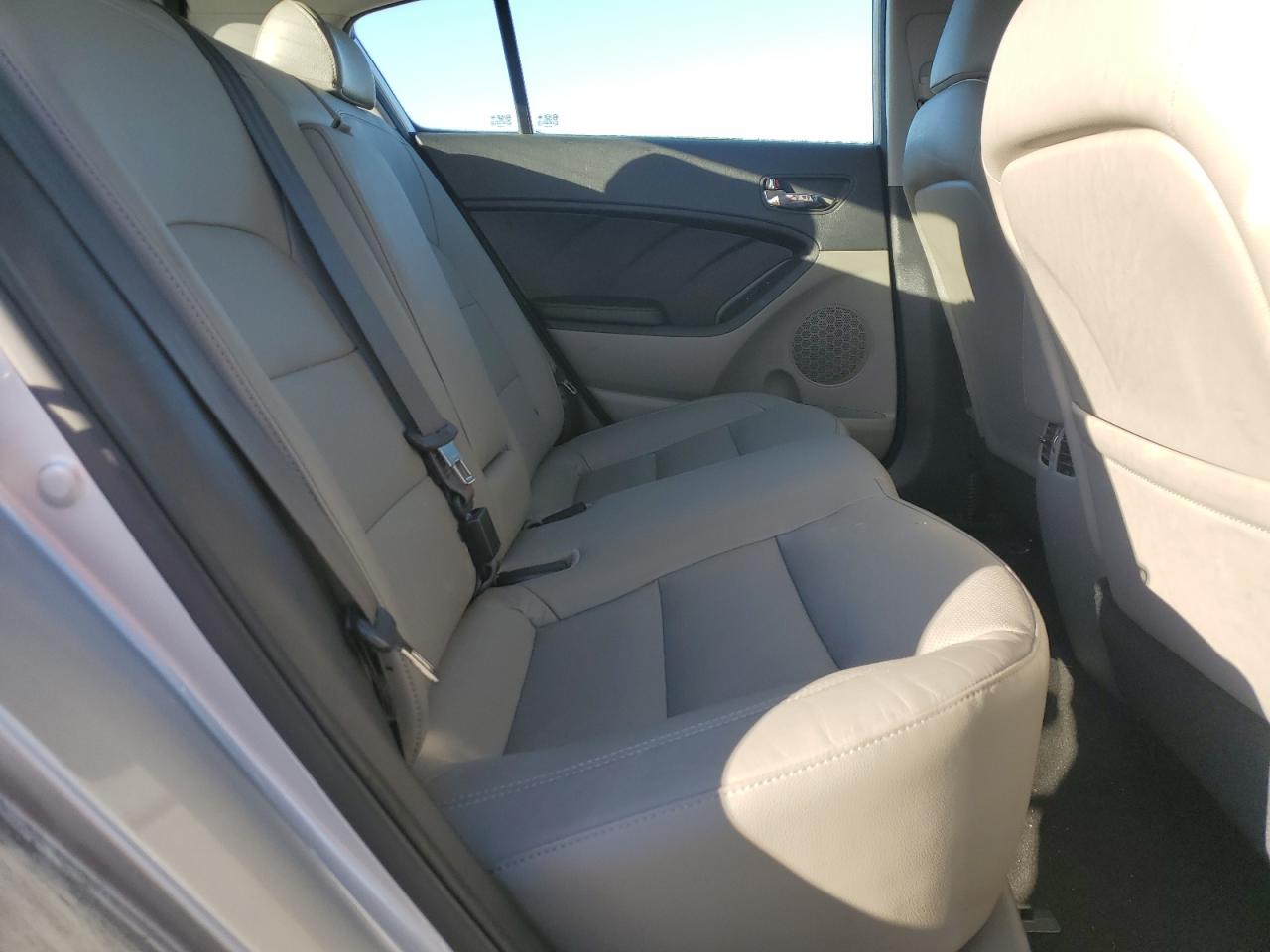 2015 KIA Forte VIN KNAFX5A83F5282618 Copart auction photo, mechanical damage thumbnail 10
