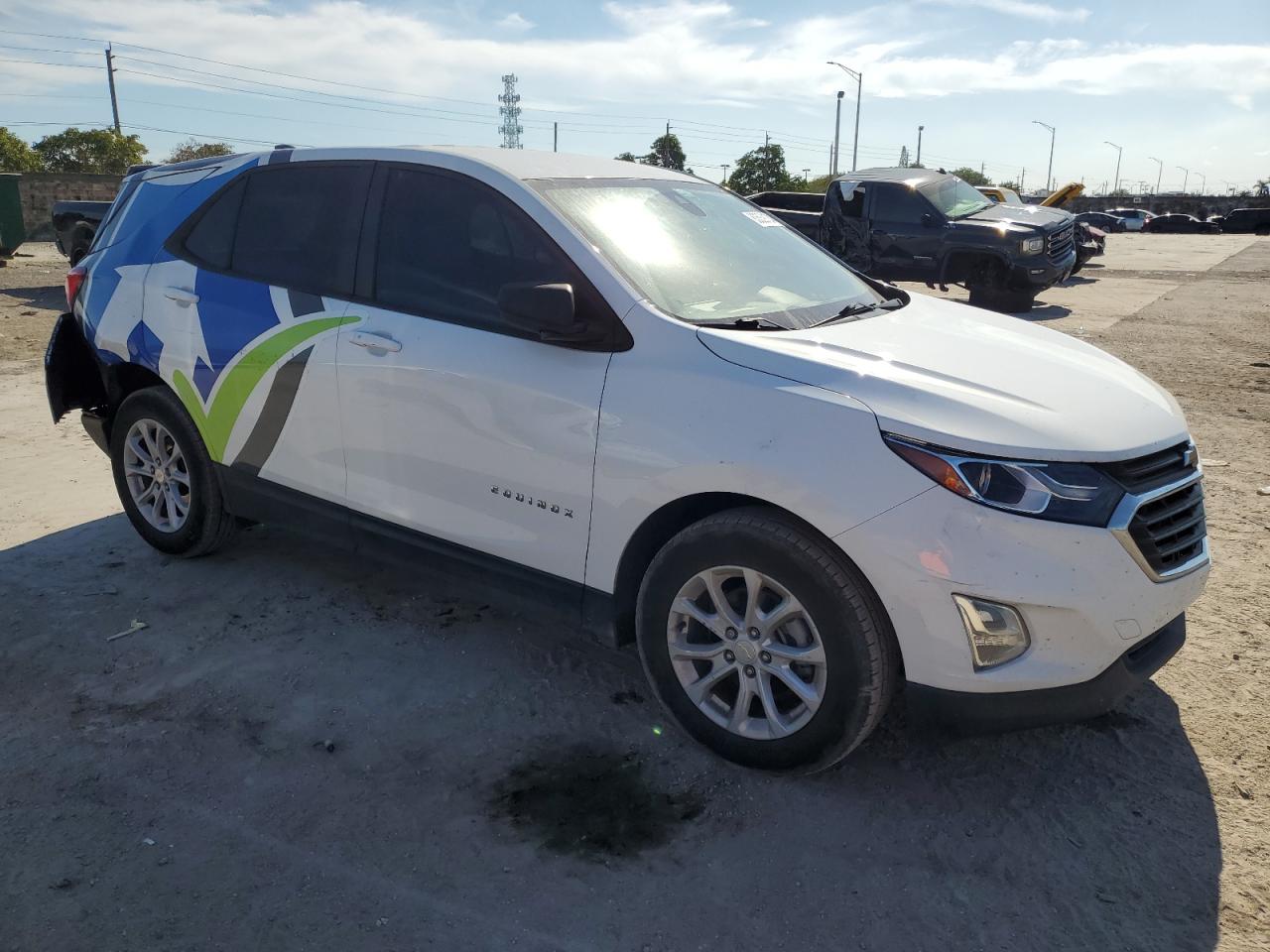 2018 Chevrolet Equinox VIN 3GNAXHEV4MS108257 Copart auction photo, rear end damage thumbnail 4