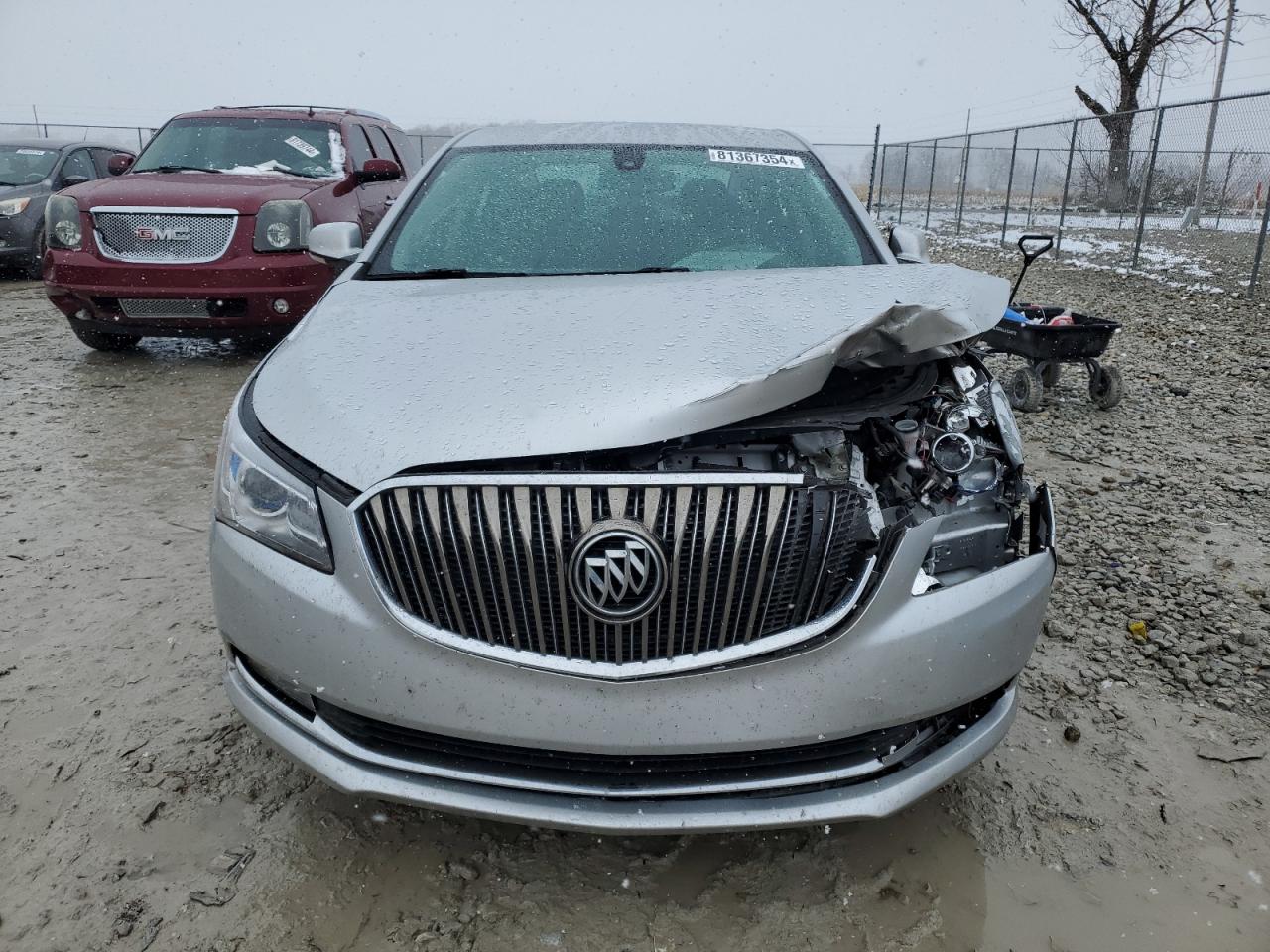 2015 Buick LaCrosse VIN 1G4GB5G37FF290776 Copart auction photo, front end / minor dent/scratches damage thumbnail 5