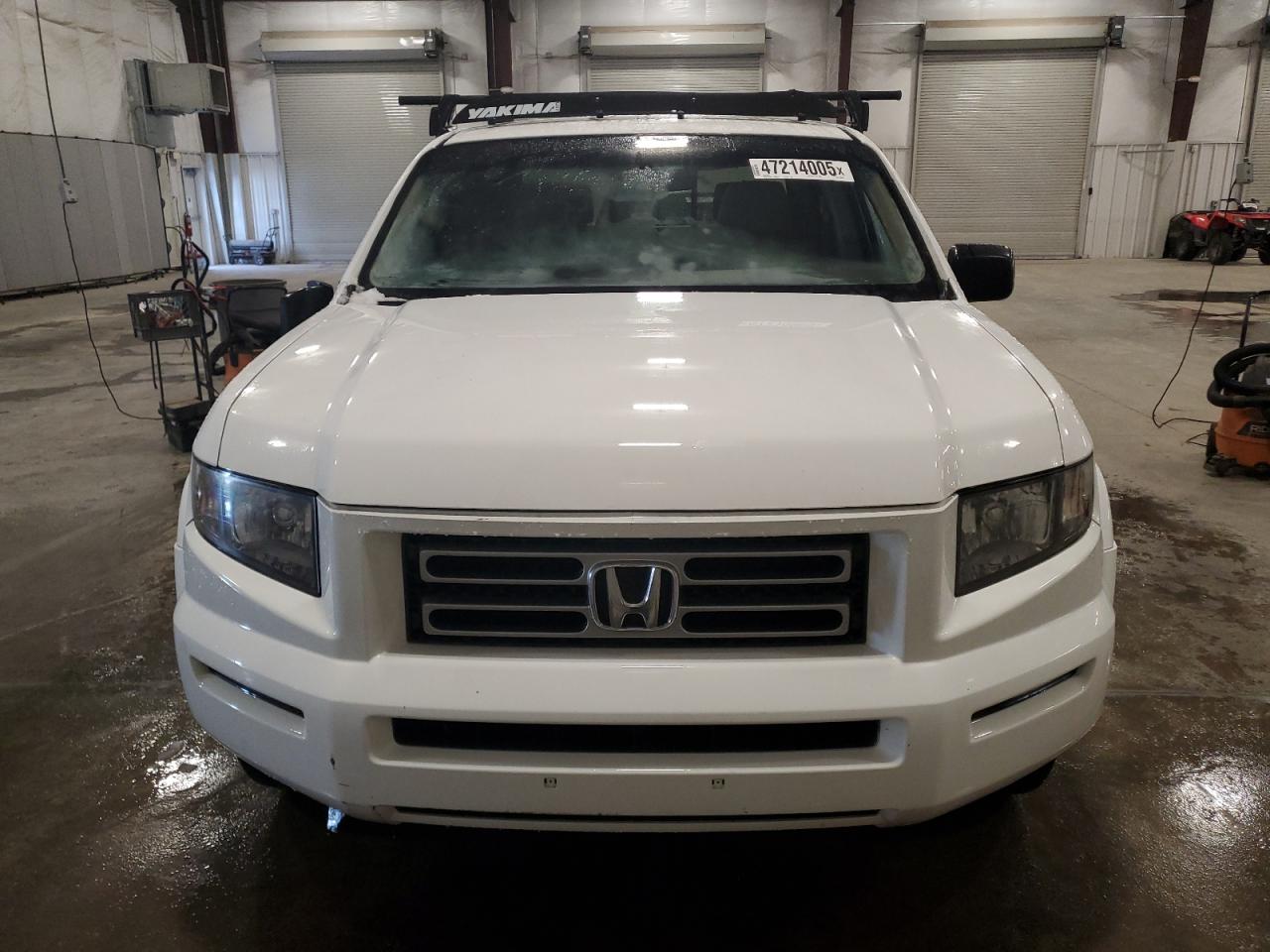 2008 Honda Ridgeline VIN 2HJYK16298H520535 Copart auction photo, all over damage thumbnail 5