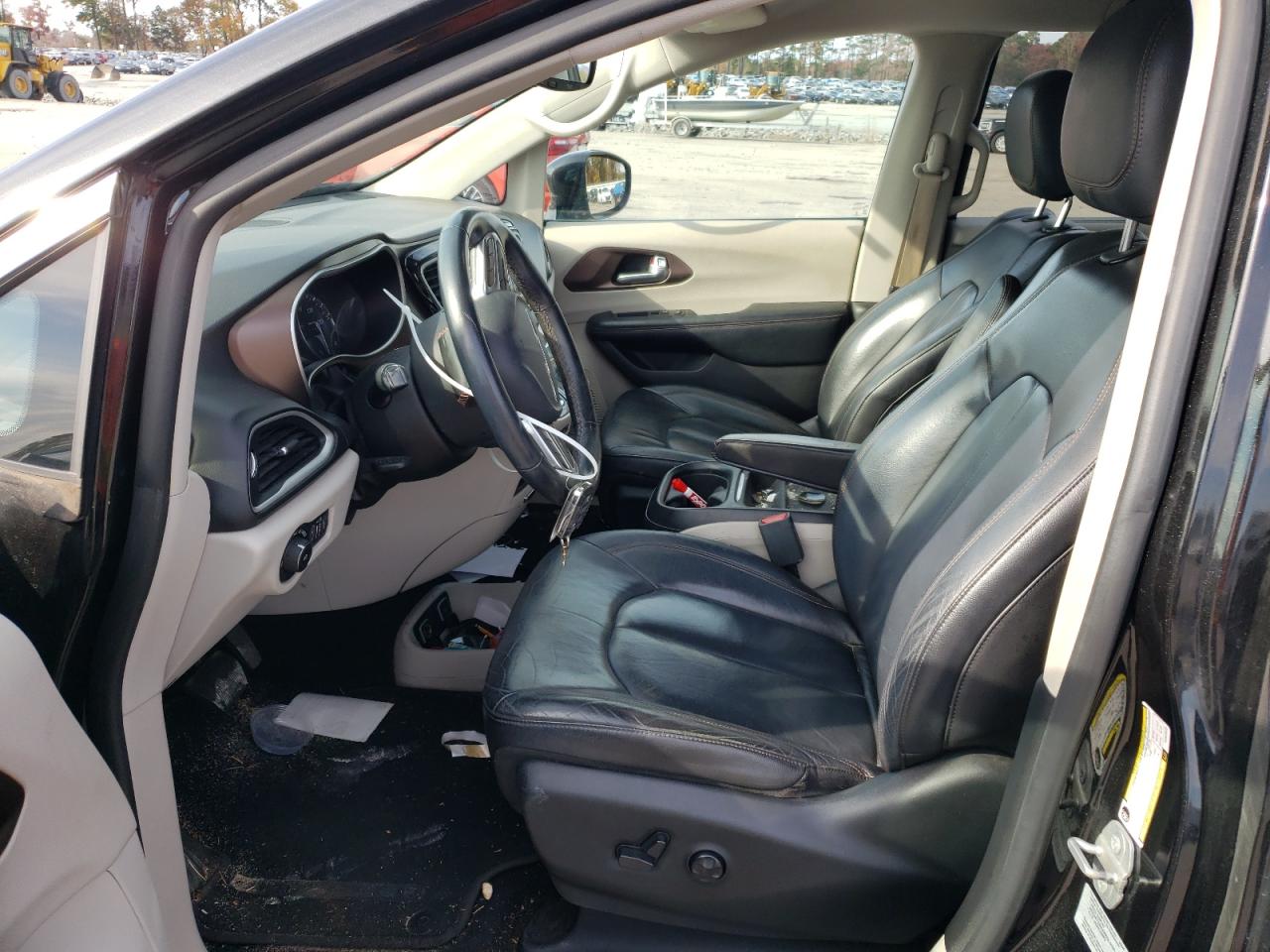 2017 Chrysler Pacifica VIN 2C4RC1BG9HR826913 Copart auction photo, front end damage thumbnail 7
