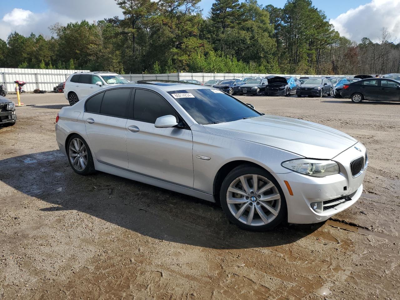 2011 BMW 5er VIN WBAFR7C52BC804511 Copart auction photo, all over damage thumbnail 4