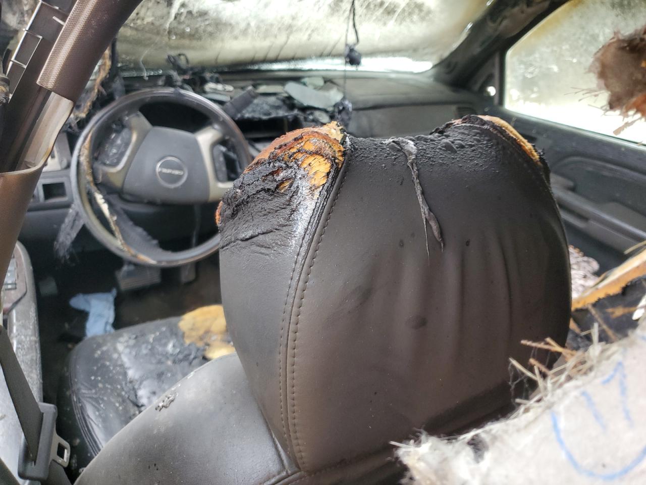 2008 GMC Yukon VIN 1GKFK63848J135372 Copart auction photo, burn - interior / side damage thumbnail 8