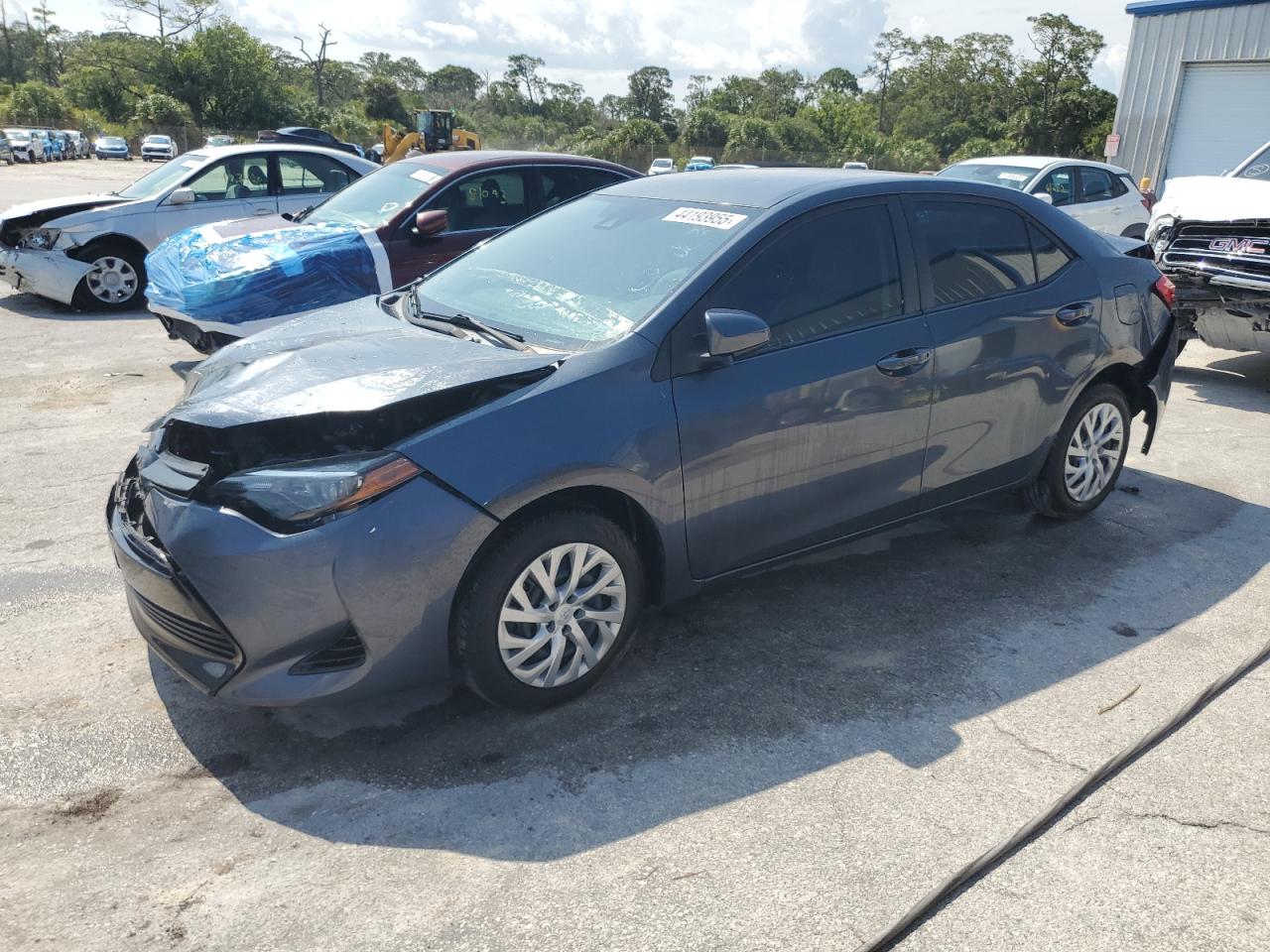 2018 Toyota Corolla VIN 5YFBURHE6JP847601