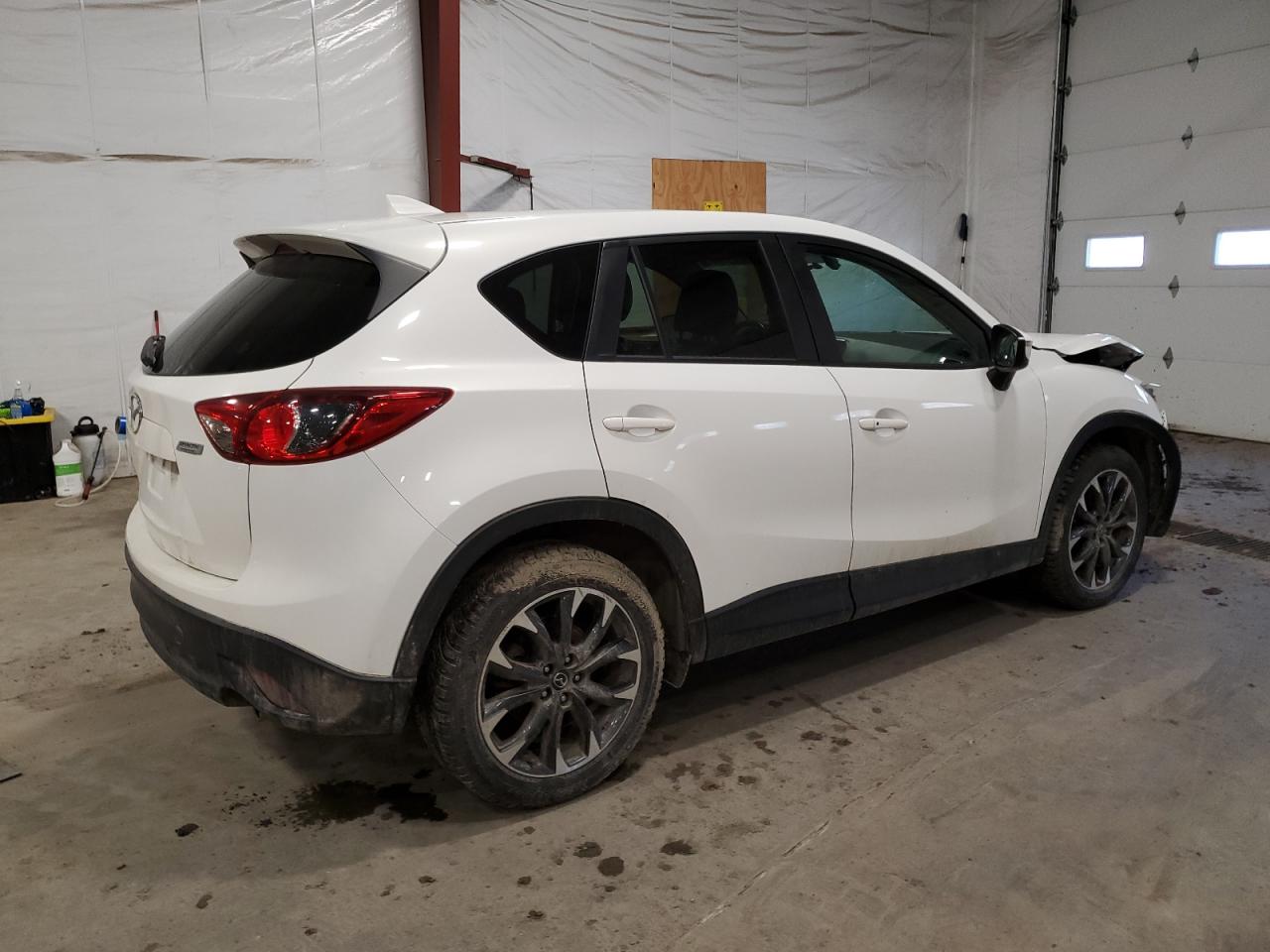2016 Mazda CX-5 VIN JM3KE4DYXG0836028 Copart auction photo, front end / minor dent/scratches damage thumbnail 3