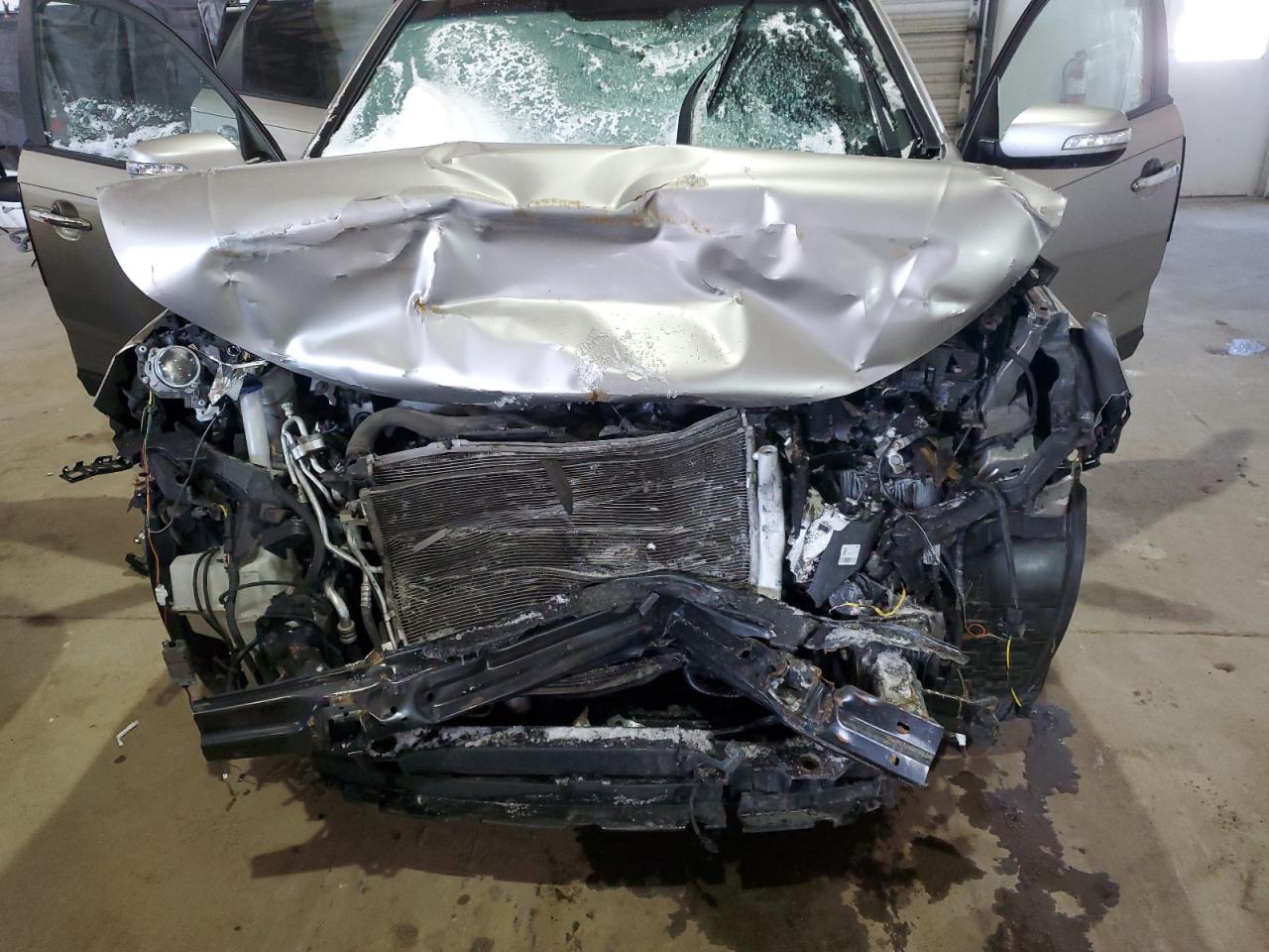 2014 KIA Sorento VIN 5XYKT3A6XEG430074 Copart auction photo, front end damage thumbnail 13