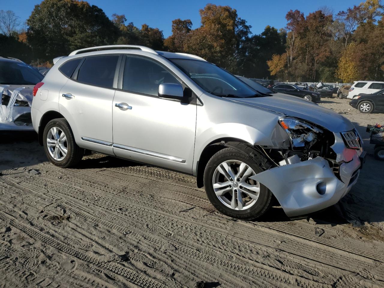 2013 Nissan Rogue VIN JN8AS5MV9DW643276 Copart auction photo, front end / minor dent/scratches damage thumbnail 4