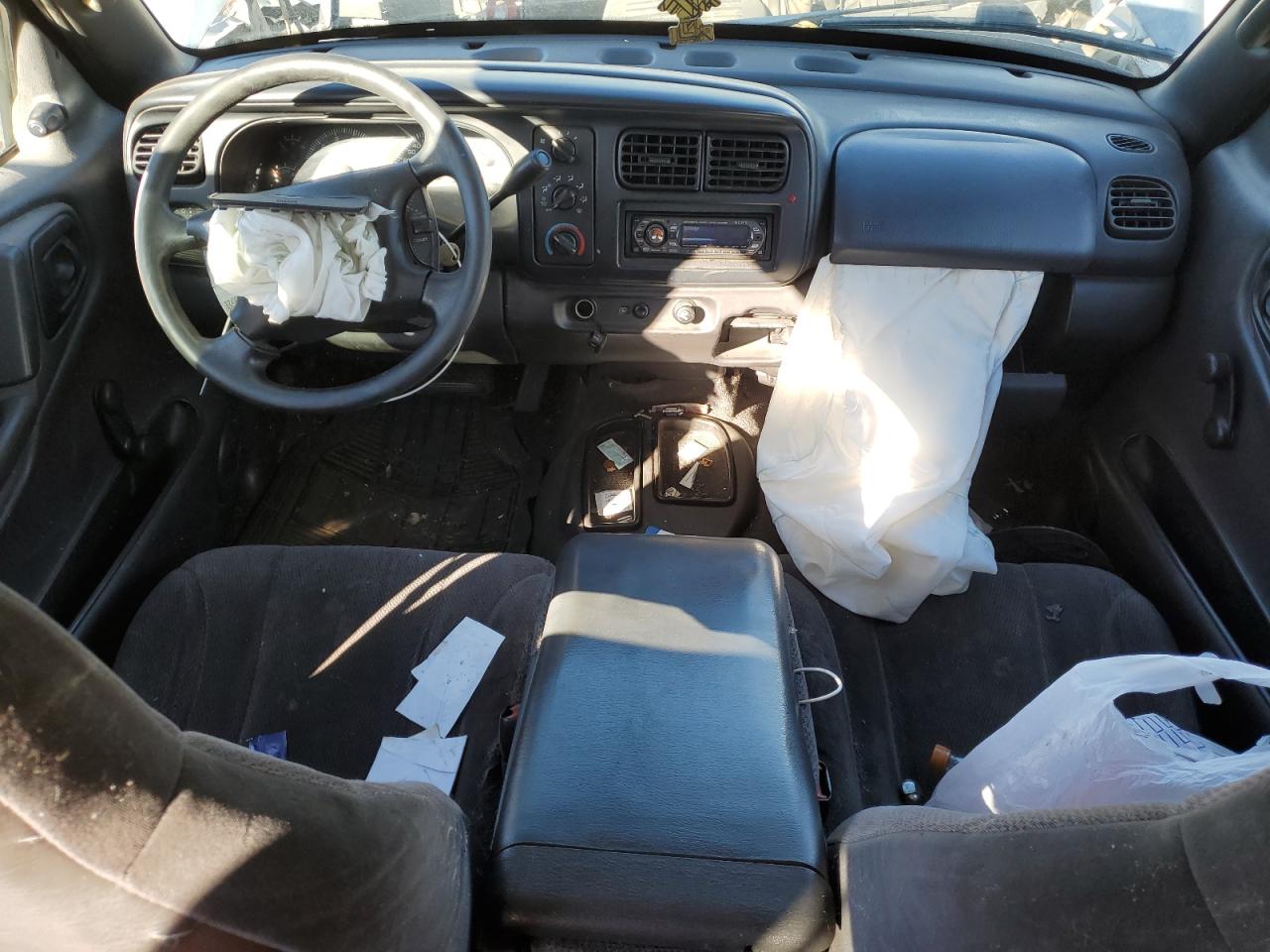 2000 Dodge Dakota VIN 1B7GL2AN1YS663301 Copart auction photo, front end damage thumbnail 8