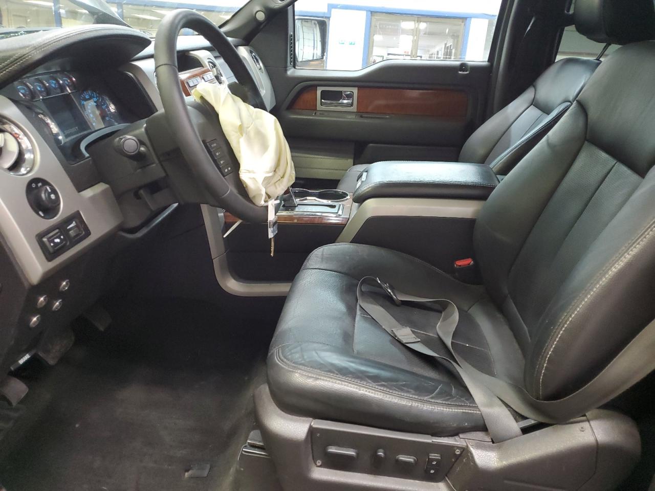 2010 Ford F-150 VIN 1FTFW1EV2AKB57537 Copart auction photo, front end / side damage thumbnail 7