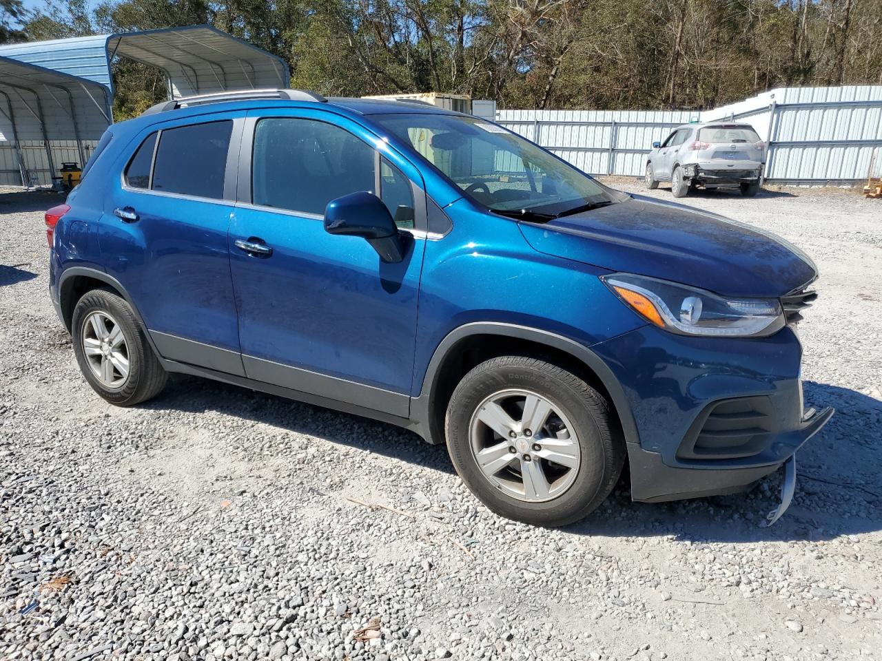 2019 Chevrolet Trax VIN 3GNCJLSB2KL281824 Copart auction photo, front end / minor dent/scratches damage thumbnail 4