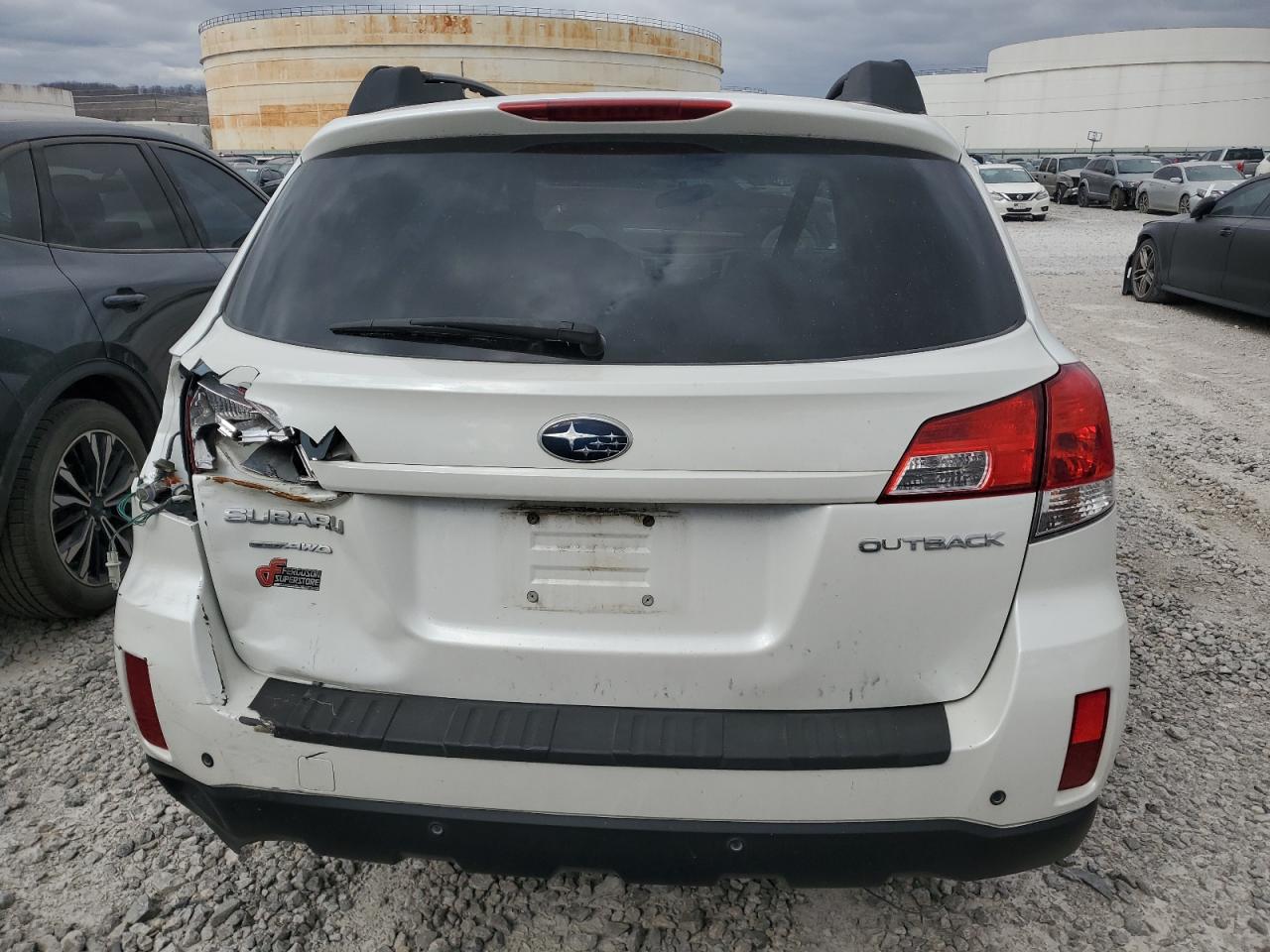 2011 Subaru Outback VIN 4S4BRCBC8B3334765 Copart auction photo, rear end damage thumbnail 6
