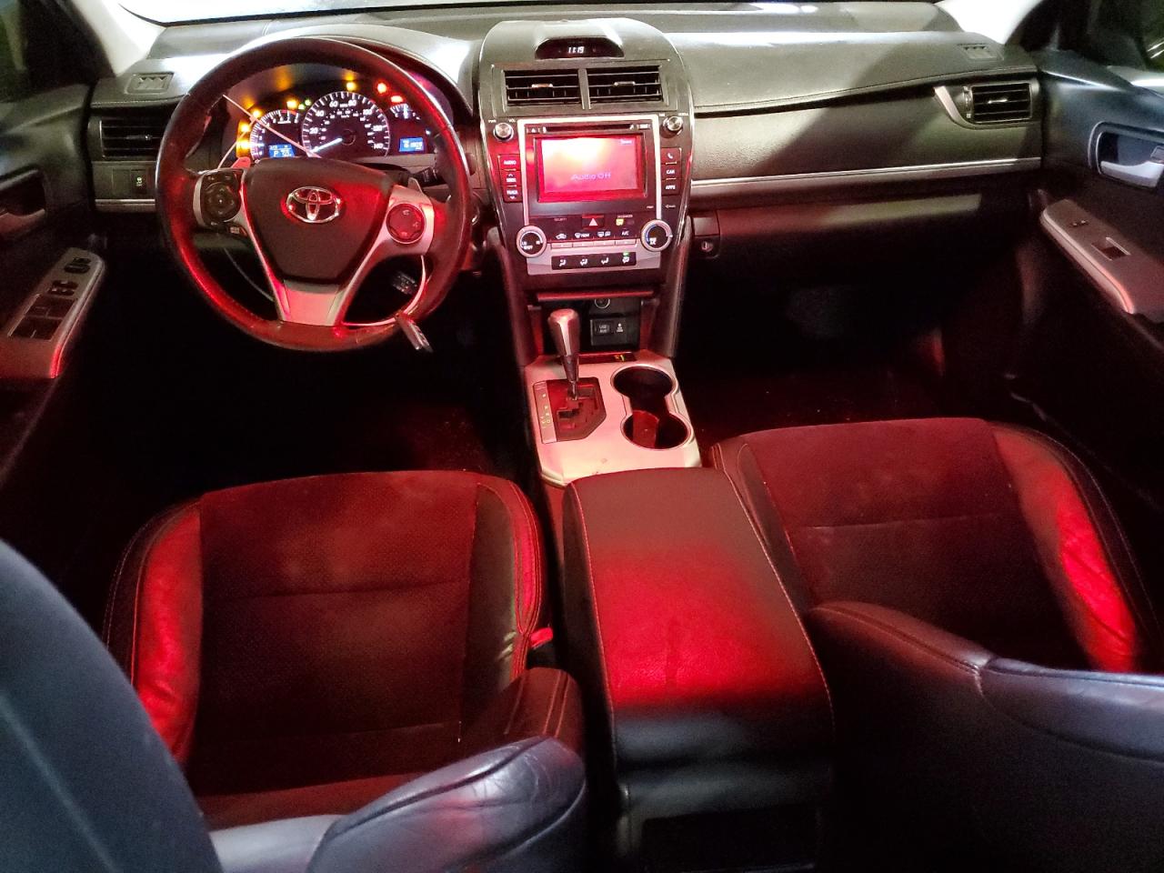 2012 Toyota Camry VIN 4T1BF1FK0CU183057 Copart auction photo, front end / minor dent/scratches damage thumbnail 8