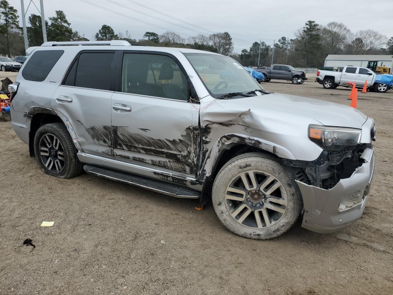 2015 Toyota 4Runner VIN JTEZU5JR1F5108463 Copart auction photo, front end / side damage thumbnail 4