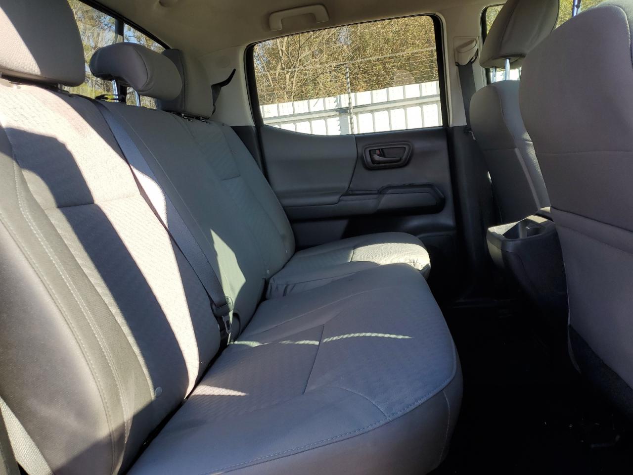 2023 Toyota Tacoma VIN 3TMCZ5AN0PM595594 Copart auction photo, front end / minor dent/scratches damage thumbnail 10