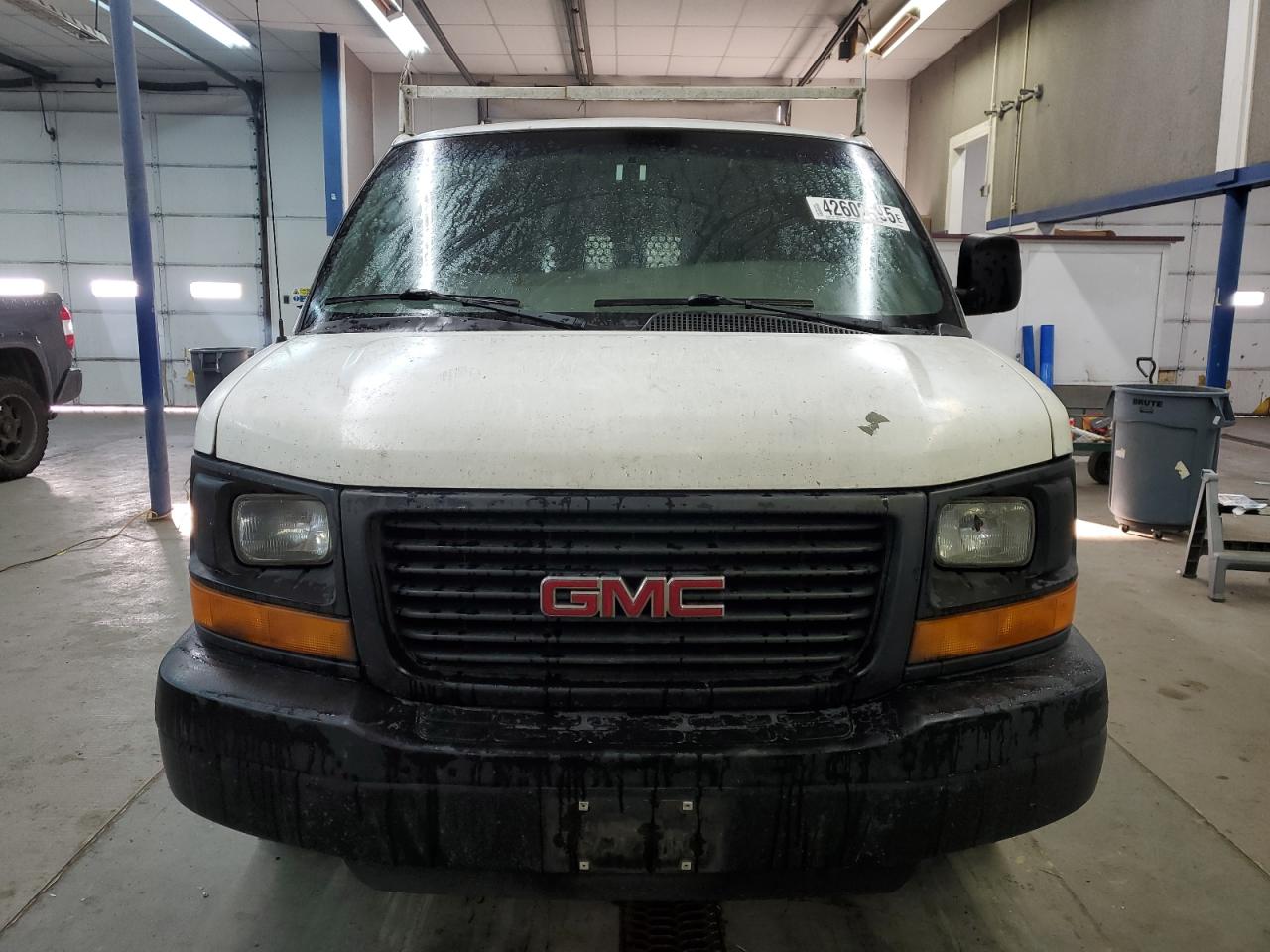 2008 GMC Savana VIN 1GTFG15X381233393 Copart auction photo, rear end / side damage thumbnail 5