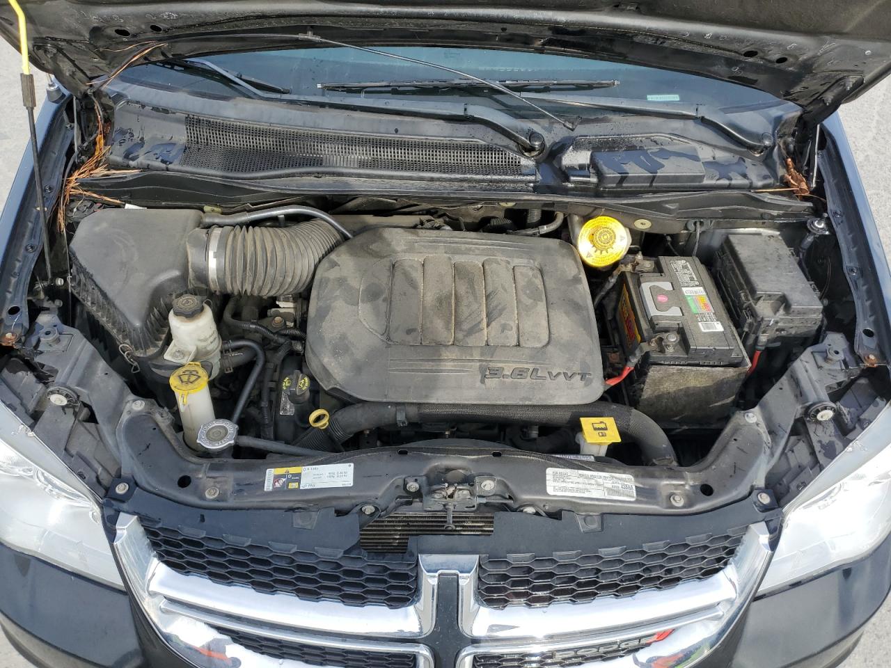 2019 Dodge Caravan VIN 2C4RDGCG5KR563941 Copart auction photo, rear end damage thumbnail 12