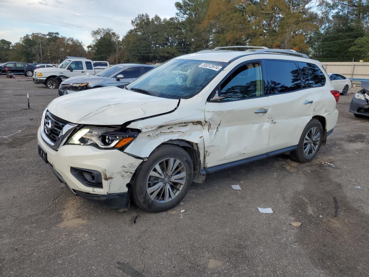 2018 Nissan Pathfinder VIN 5N1DR2MN1JC626063