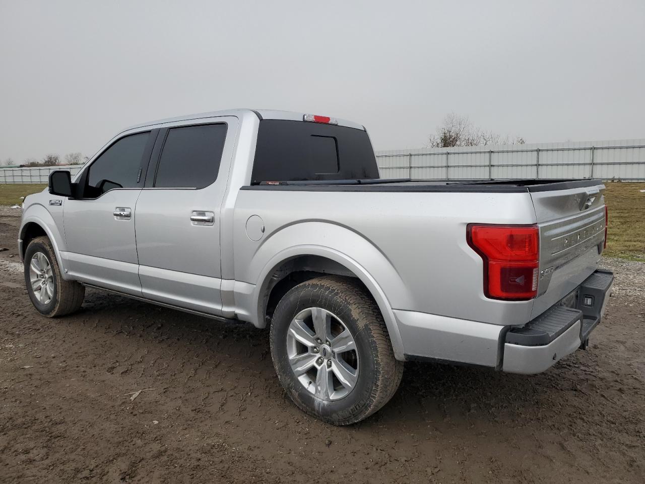 2018 Ford F-150 VIN 1FTEW1CG3JFC62628 Copart auction photo, side / undercarriage damage thumbnail 2