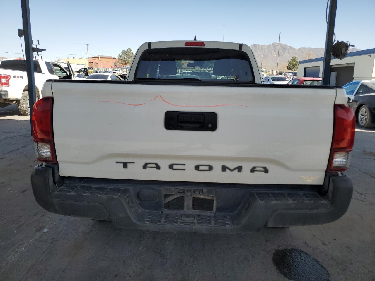 2019 Toyota Tacoma VIN 5TFRX5GN3KX161888 Copart auction photo, front end damage thumbnail 6