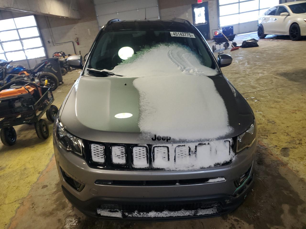 2018 Jeep Compass VIN 3C4NJDBB0JT320416 Copart auction photo, front end / mechanical damage thumbnail 5