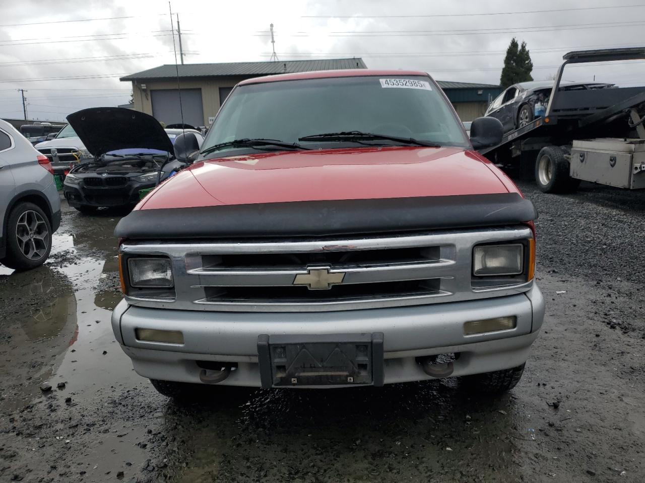 1995 Chevrolet Blazer VIN 1GNDT13W3S2212646 Copart auction photo, undercarriage damage thumbnail 5