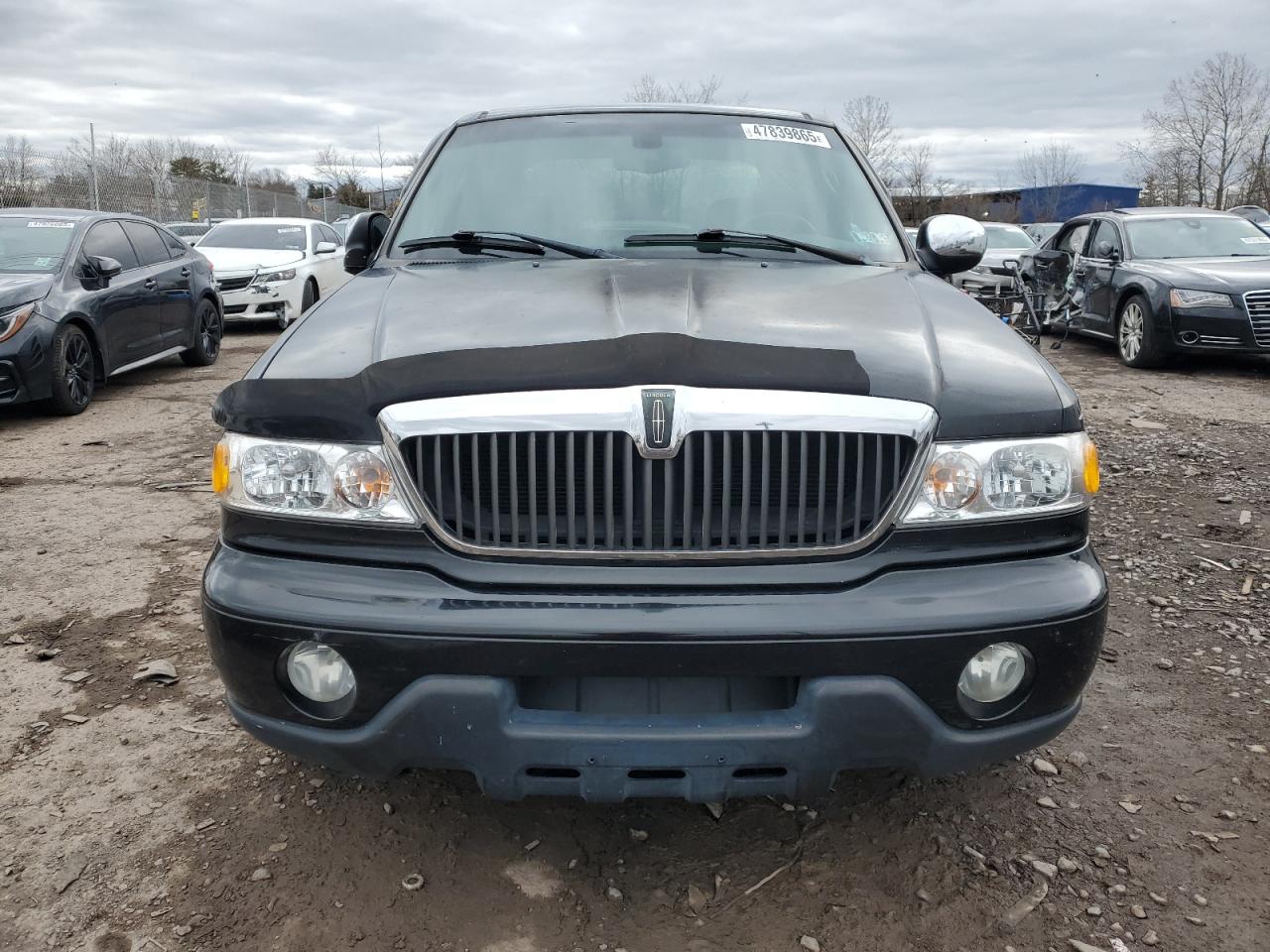 2002 Lincoln Blackwood VIN 5LTEW05A32KJ01768 Copart auction photo, minor dent/scratches damage thumbnail 5
