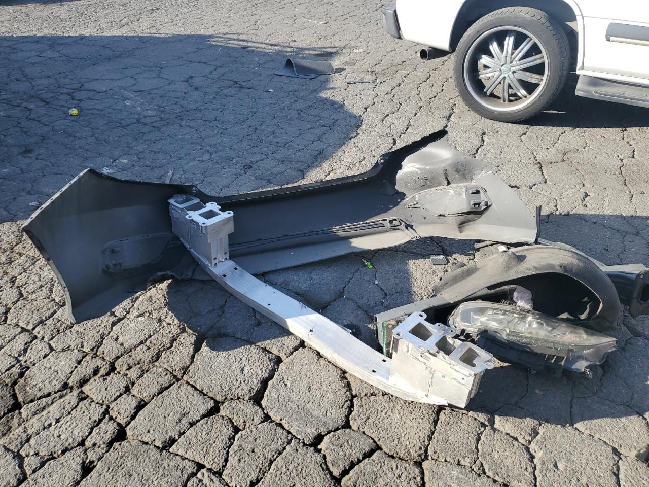 2018 Honda Civic VIN 2HGFC2F5XJH606856 Copart auction photo, rear end / side damage thumbnail 12