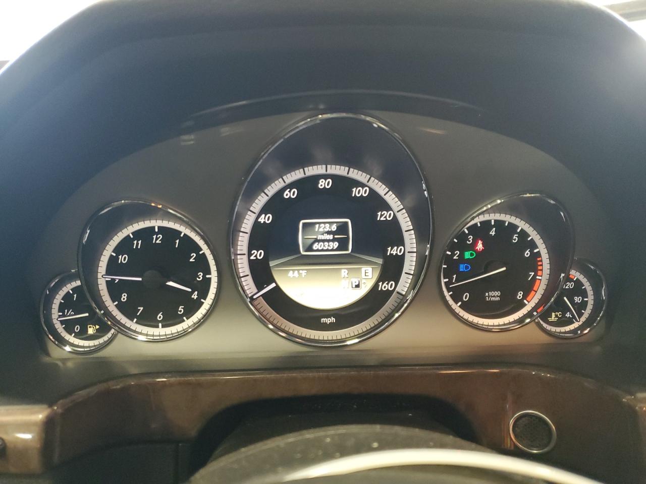 2012 Mercedes-Benz E-klasse VIN WDDHF8JB8CA629784 Copart auction photo, front end damage thumbnail 9