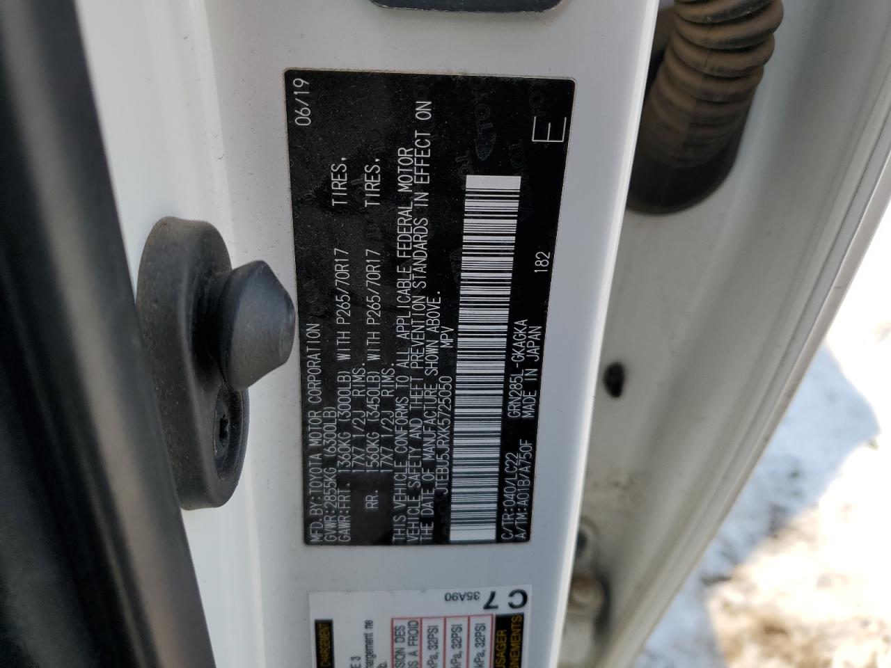 2019 Toyota 4Runner VIN JTEBU5JRXK5725050 Copart auction photo, front end / mechanical damage thumbnail 14