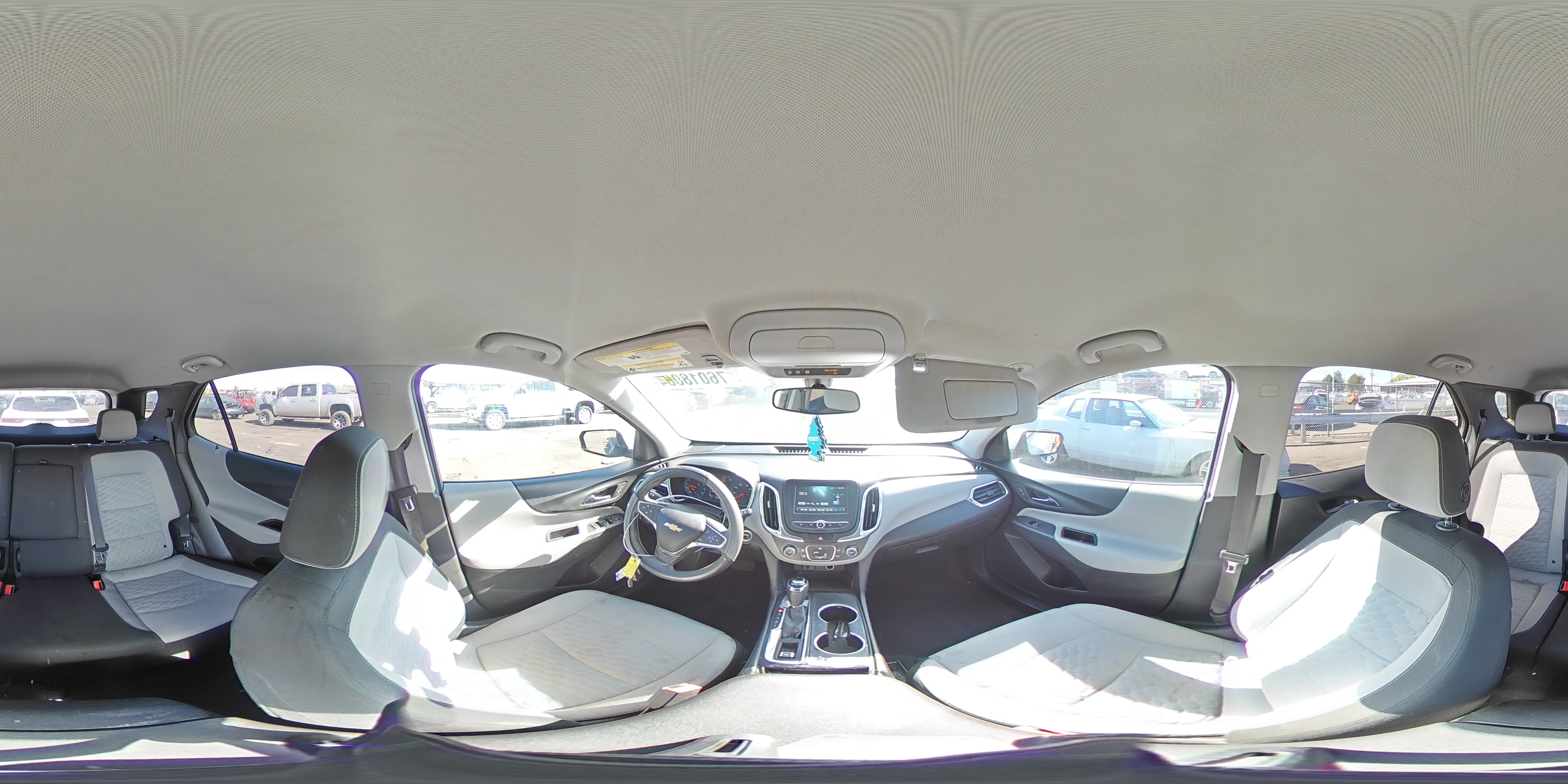 2018 Chevrolet Equinox VIN 2GNAXKEXXJ6316782 Copart auction photo, rear end damage thumbnail 13